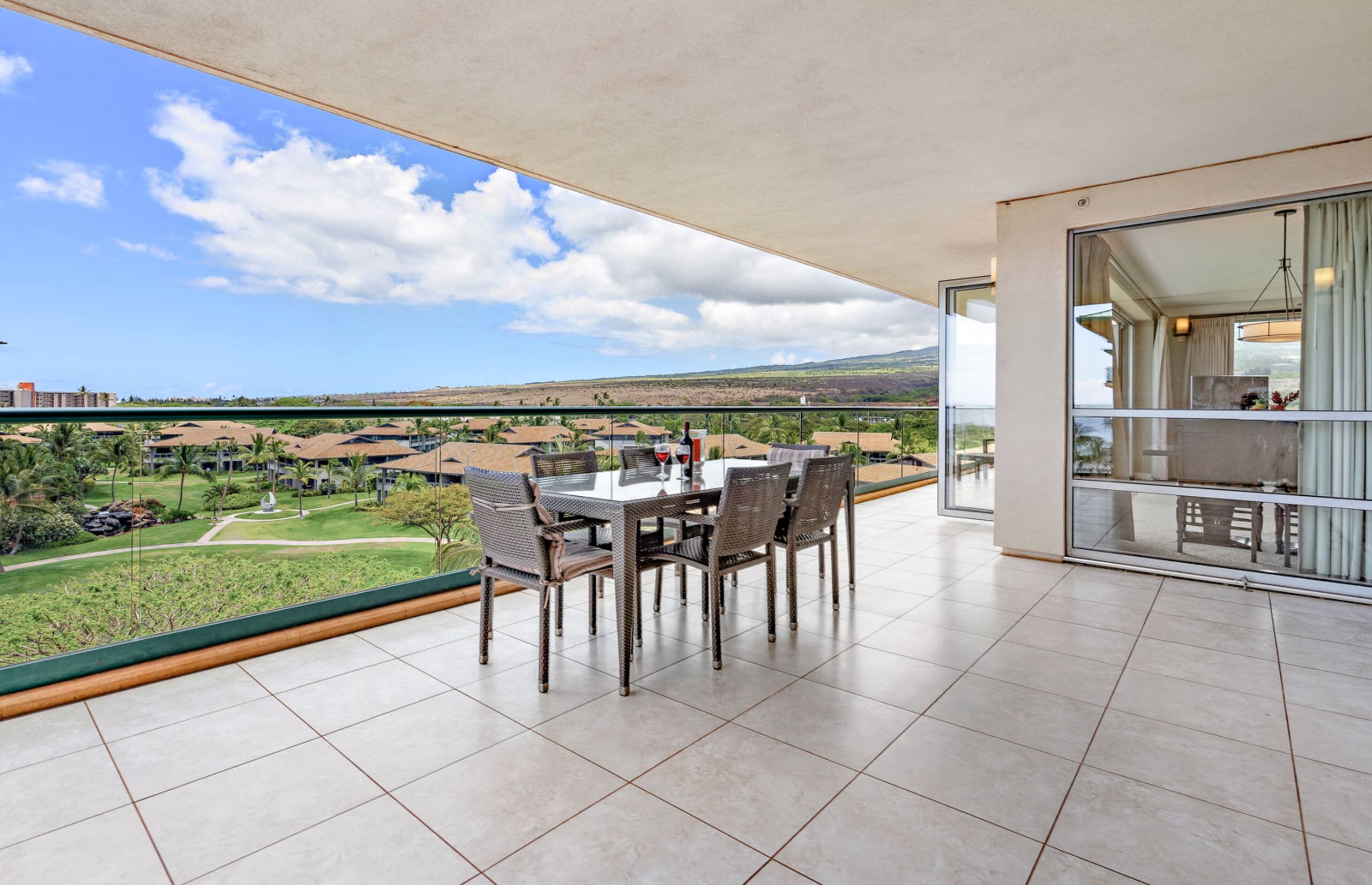 Condo in Lahaina · ★4.44 · 2 bedrooms · 3 beds · 2 baths - Image 31