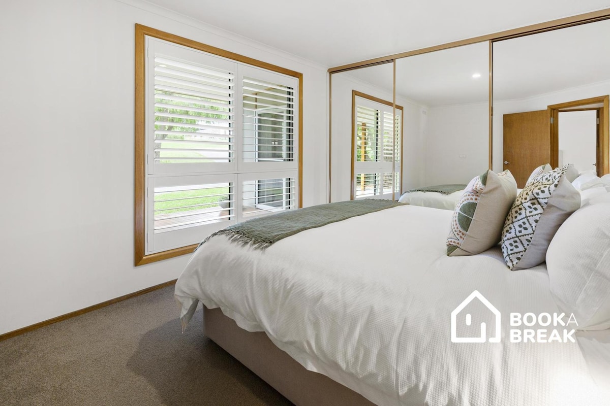 Spálňa 1 s manželskou posteľou King