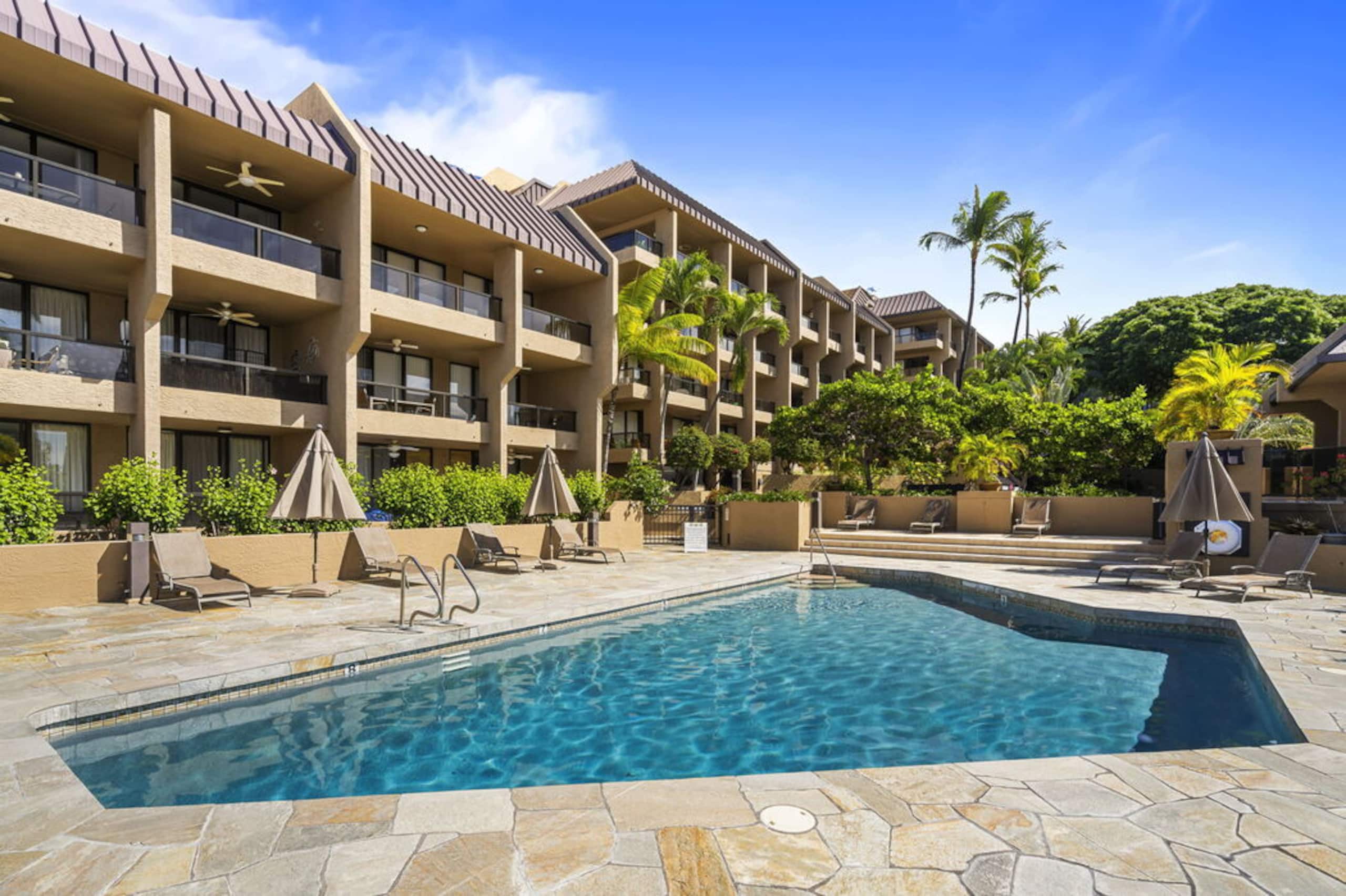 Condo in Kailua-Kona · ★4.89 · 1 bedroom · 2 beds · 2 private baths - Image 30