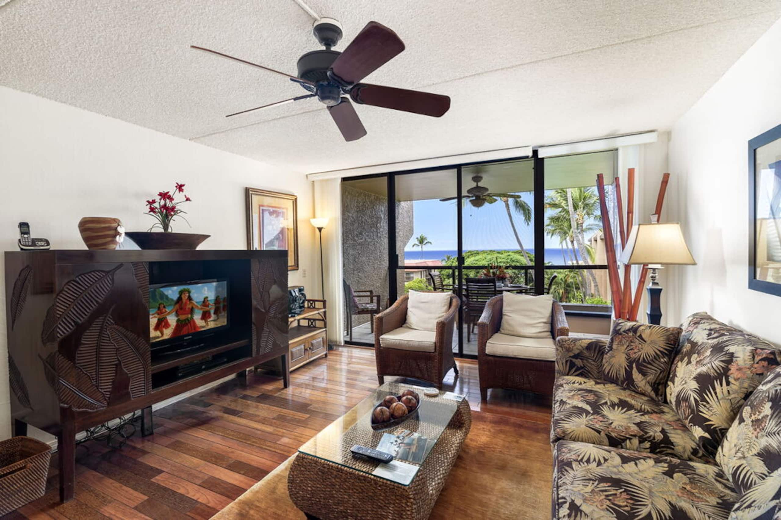 Condo in Kailua-Kona · ★4.89 · 1 bedroom · 2 beds · 2 private baths - Image 9
