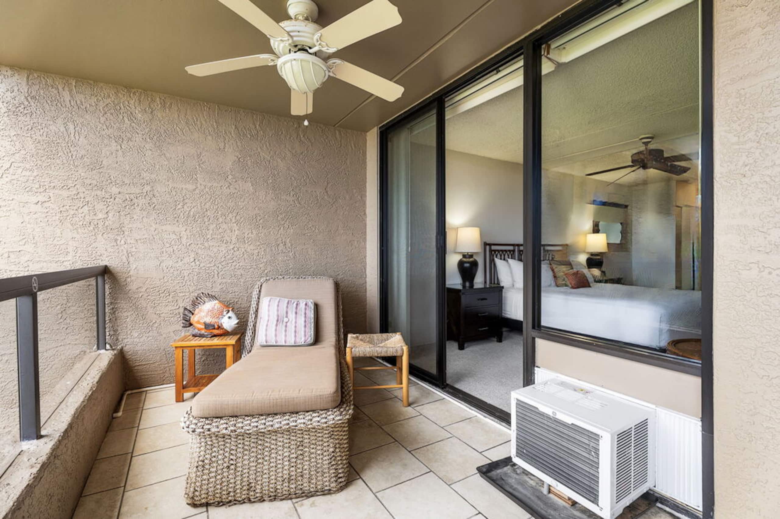 Condo in Kailua-Kona · ★4.89 · 1 bedroom · 2 beds · 2 private baths - Image 19