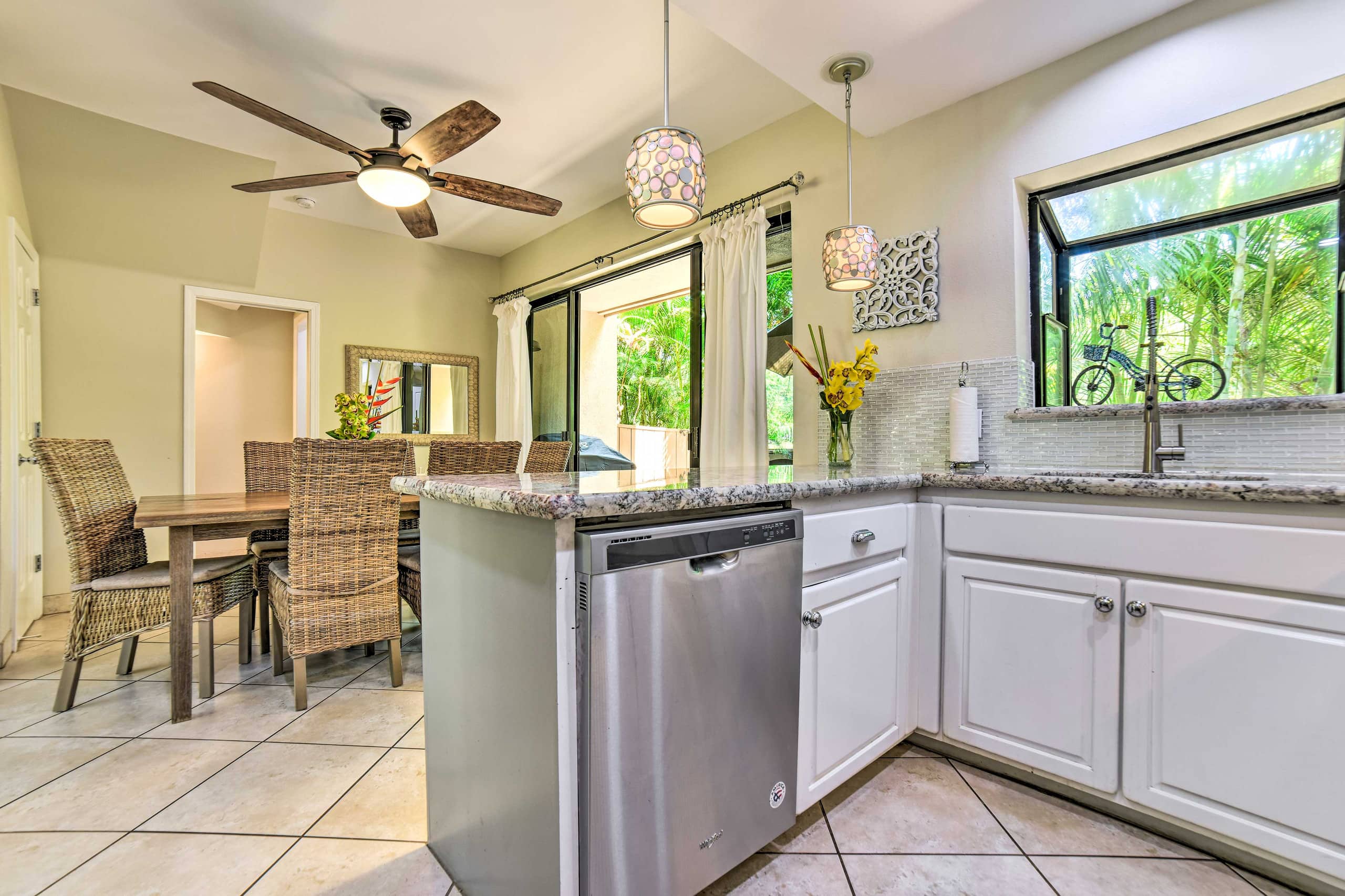 Condo in Lahaina · ★4.96 · 3 bedrooms · 4 beds · 2.5 baths - Image 9
