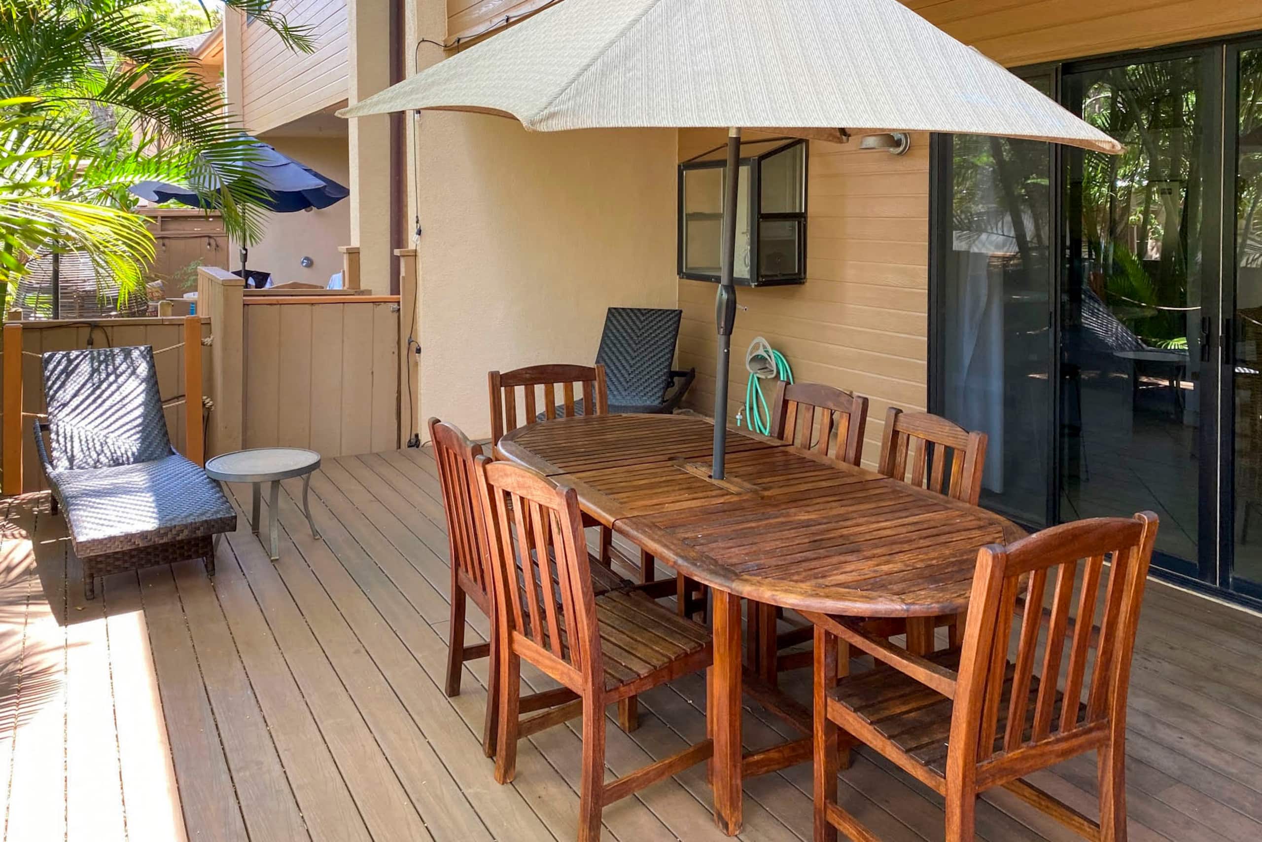 Condo in Lahaina · ★4.96 · 3 bedrooms · 4 beds · 2.5 baths - Image 23