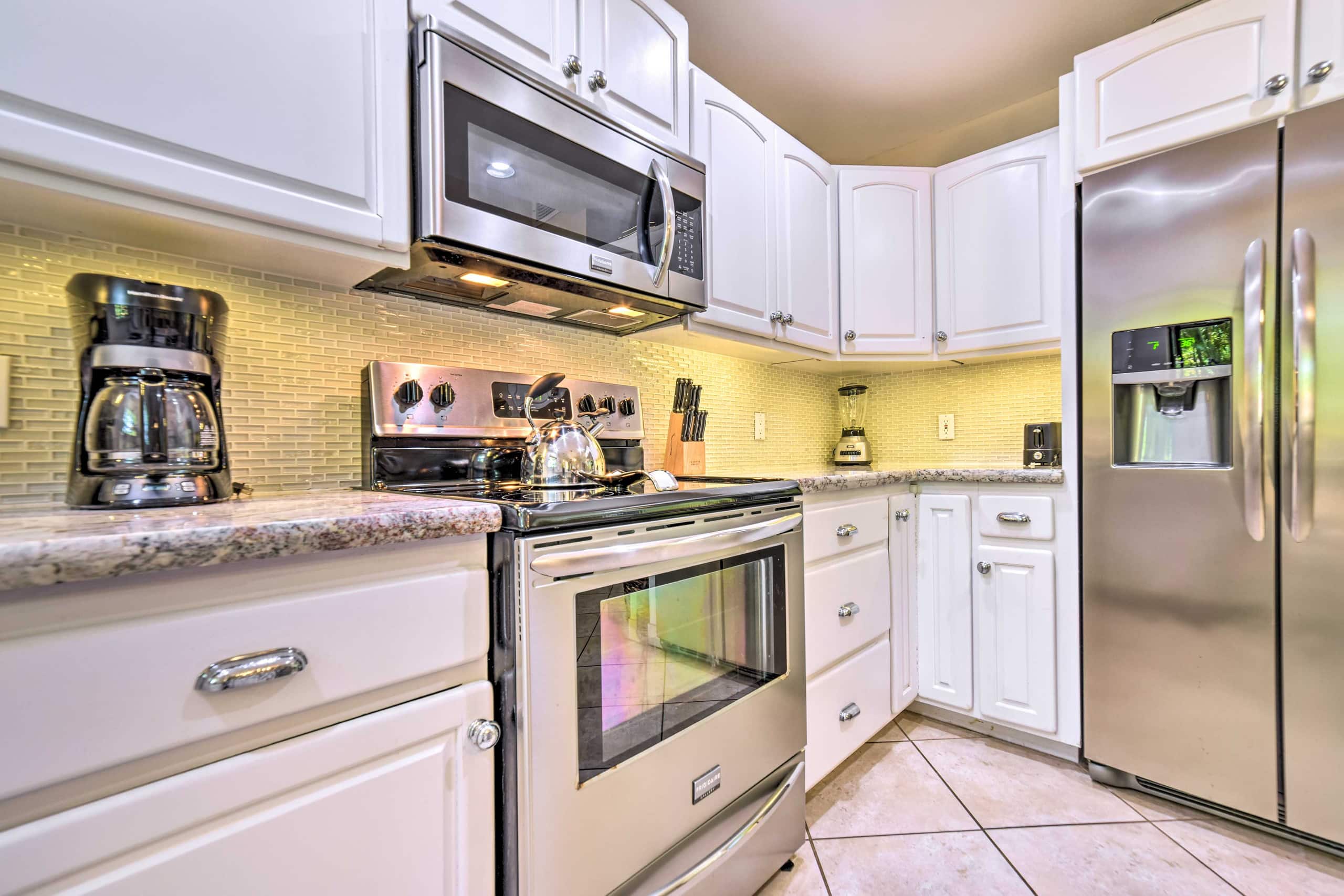 Condo in Lahaina · ★4.96 · 3 bedrooms · 4 beds · 2.5 baths - Image 8