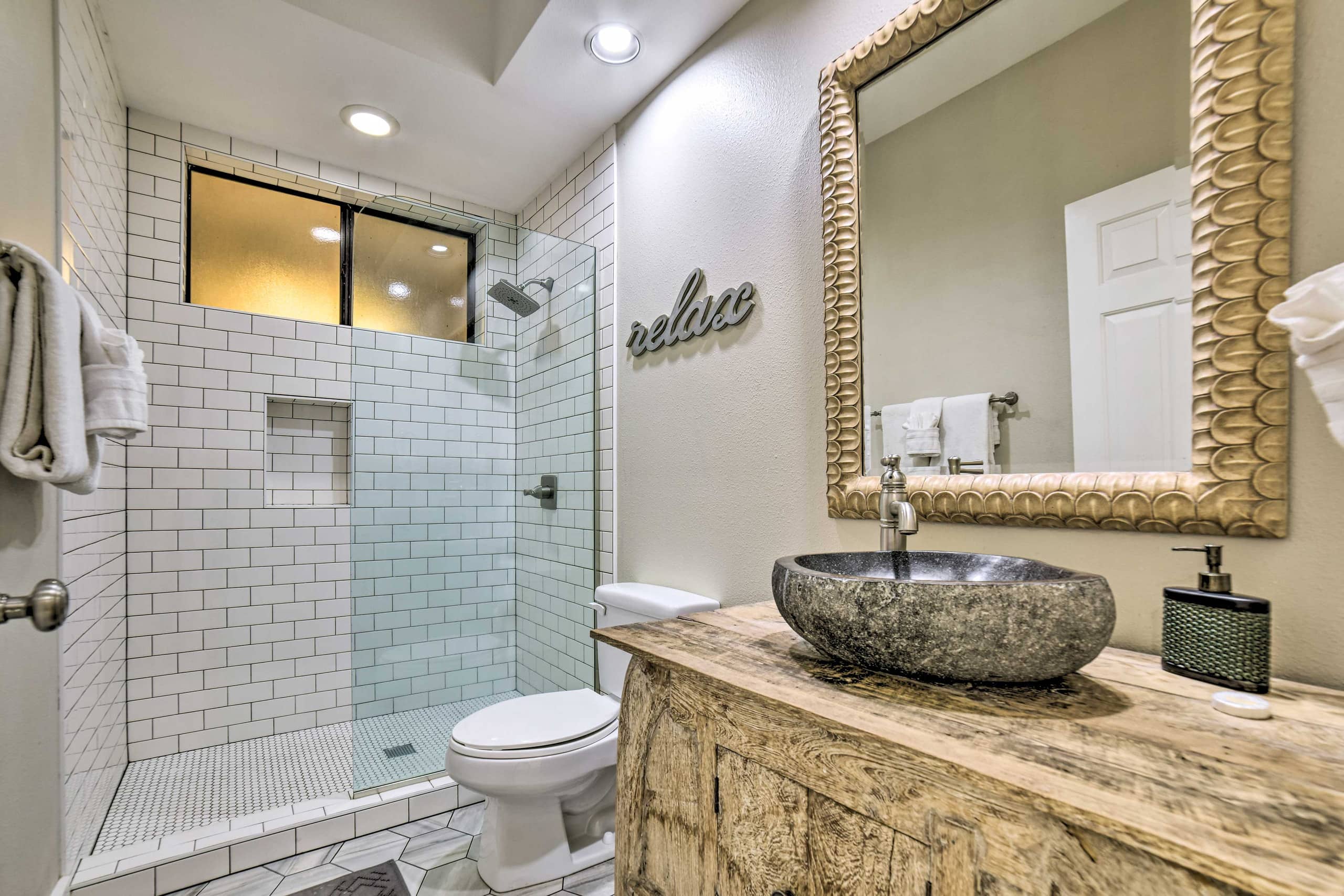 Condo in Lahaina · ★4.96 · 3 bedrooms · 4 beds · 2.5 baths - Image 20