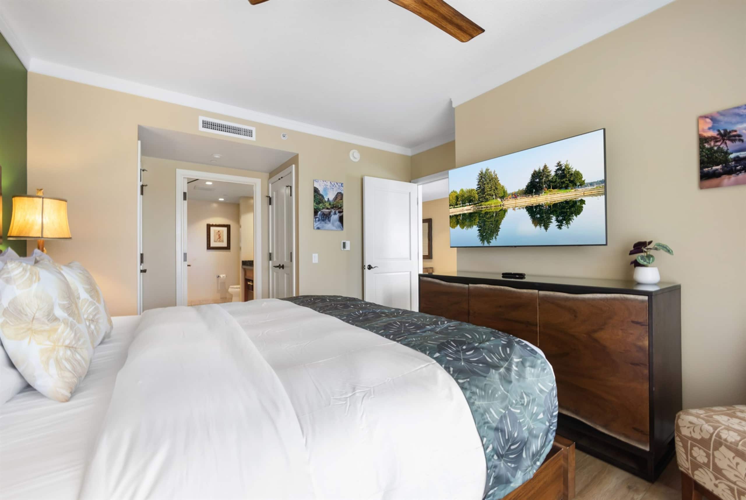 Condo in Lahaina · ★4.95 · 2 bedrooms · 3 beds · 2 baths - Image 42
