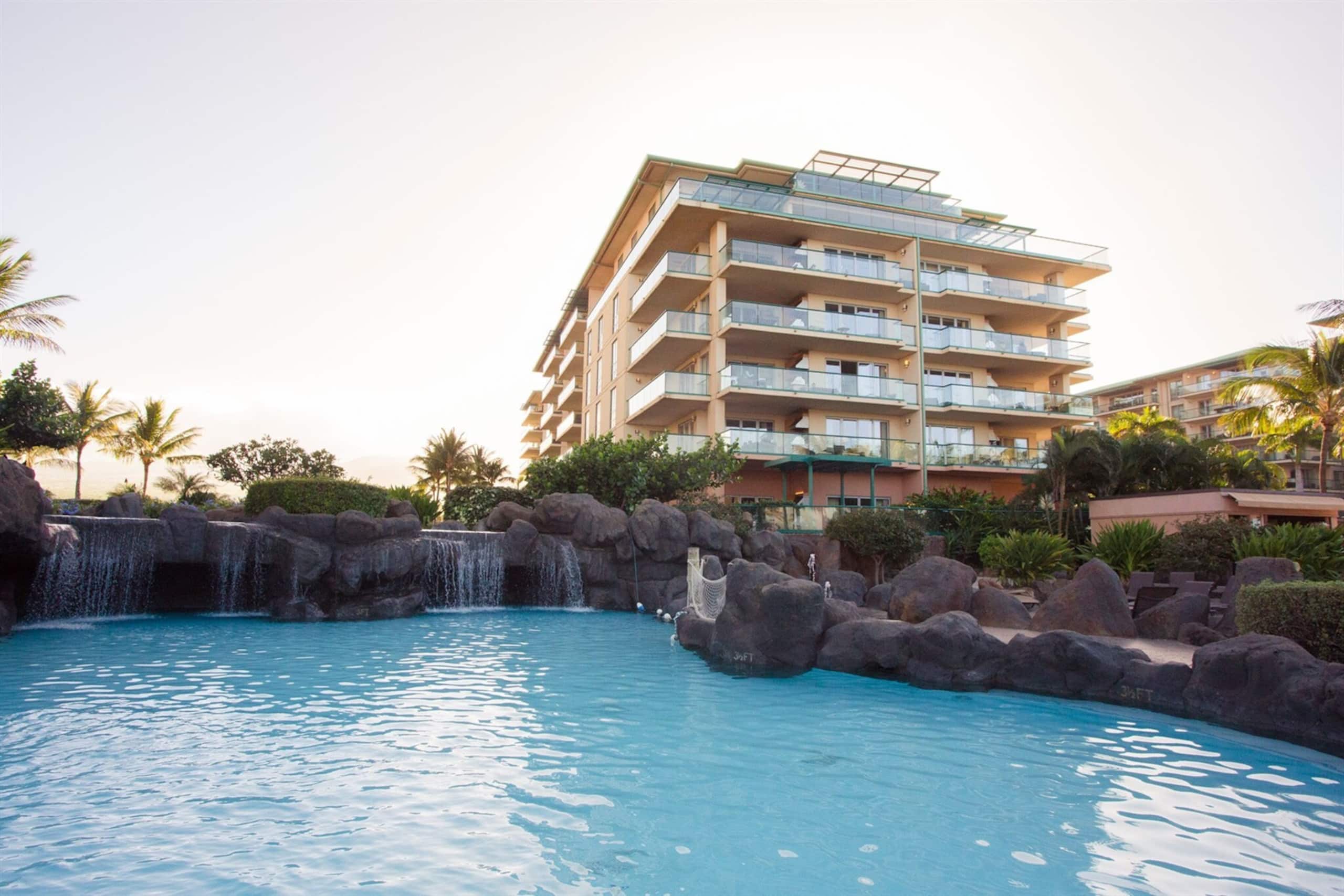 Condo in Lahaina · ★4.95 · 2 bedrooms · 3 beds · 2 baths - Image 72
