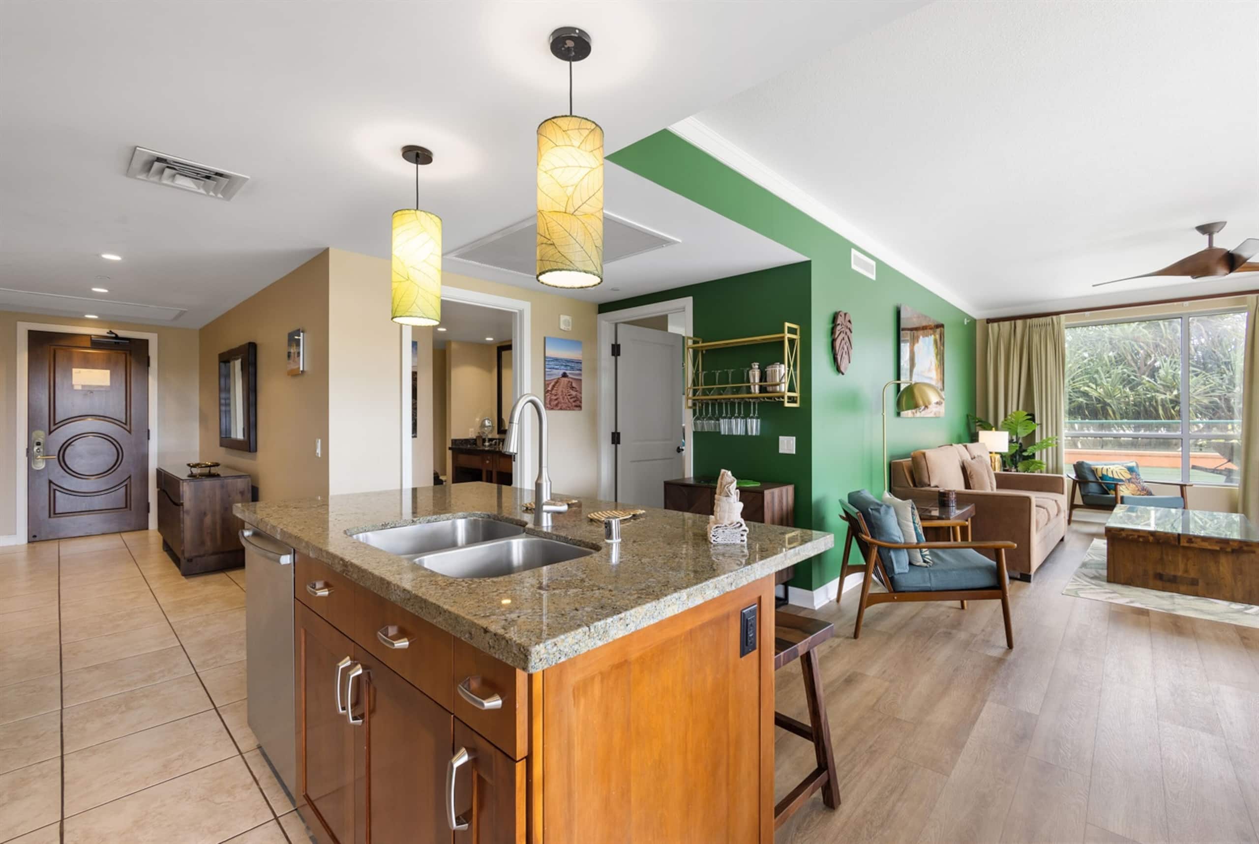 Condo in Lahaina · ★4.95 · 2 bedrooms · 3 beds · 2 baths - Image 18