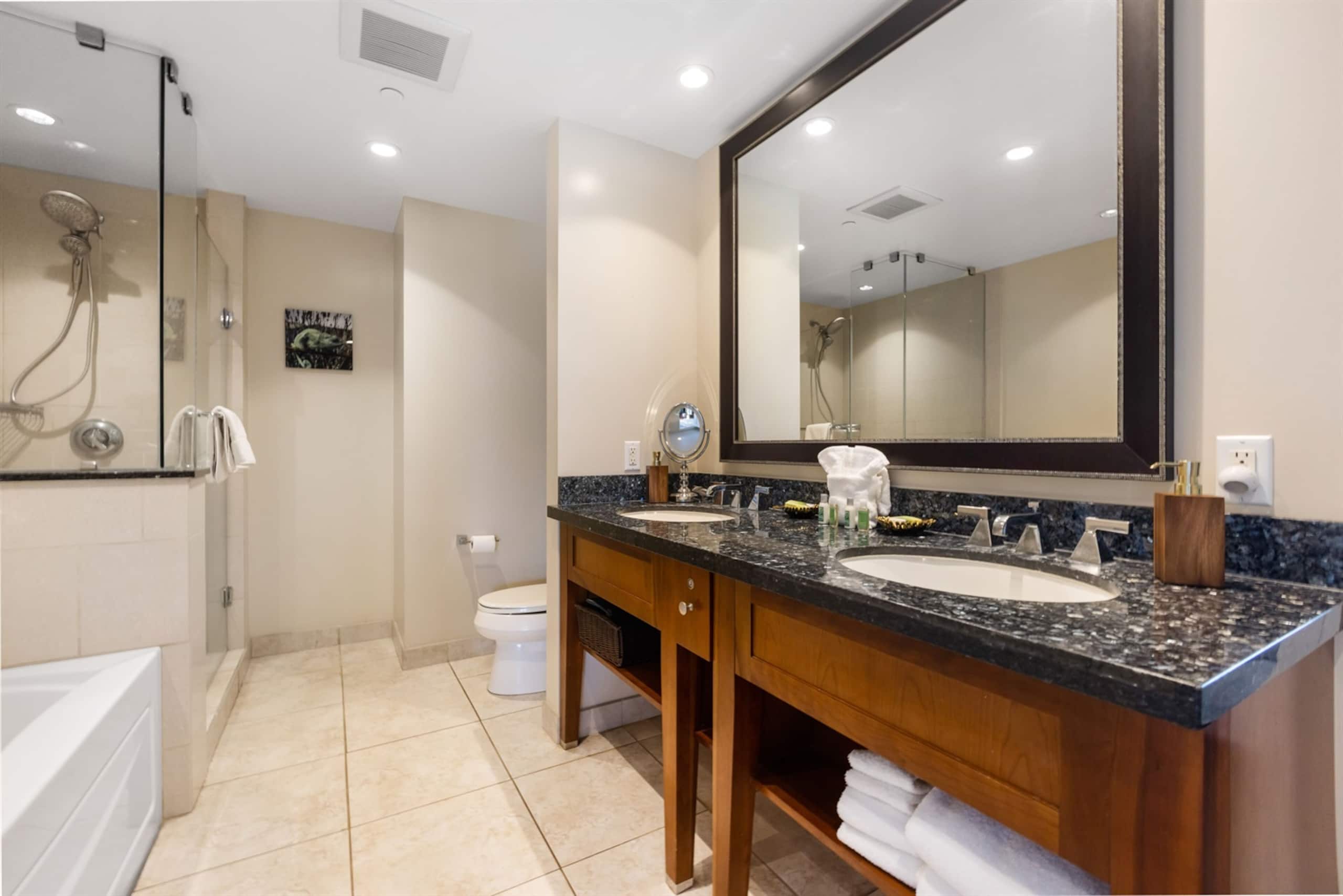 Condo in Lahaina · ★4.95 · 2 bedrooms · 3 beds · 2 baths - Image 35