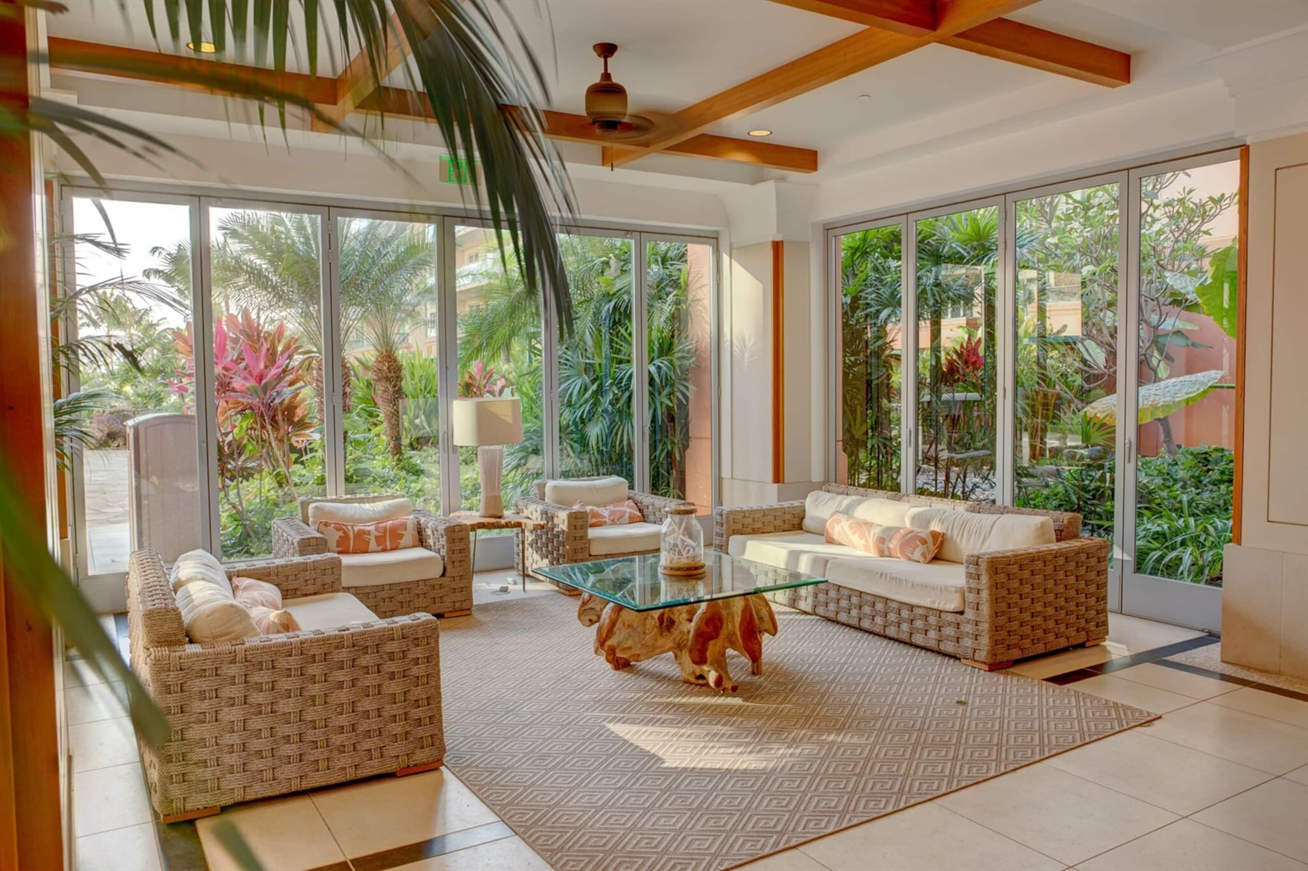 Condo in Lahaina · ★4.95 · 2 bedrooms · 3 beds · 2 baths - Image 60
