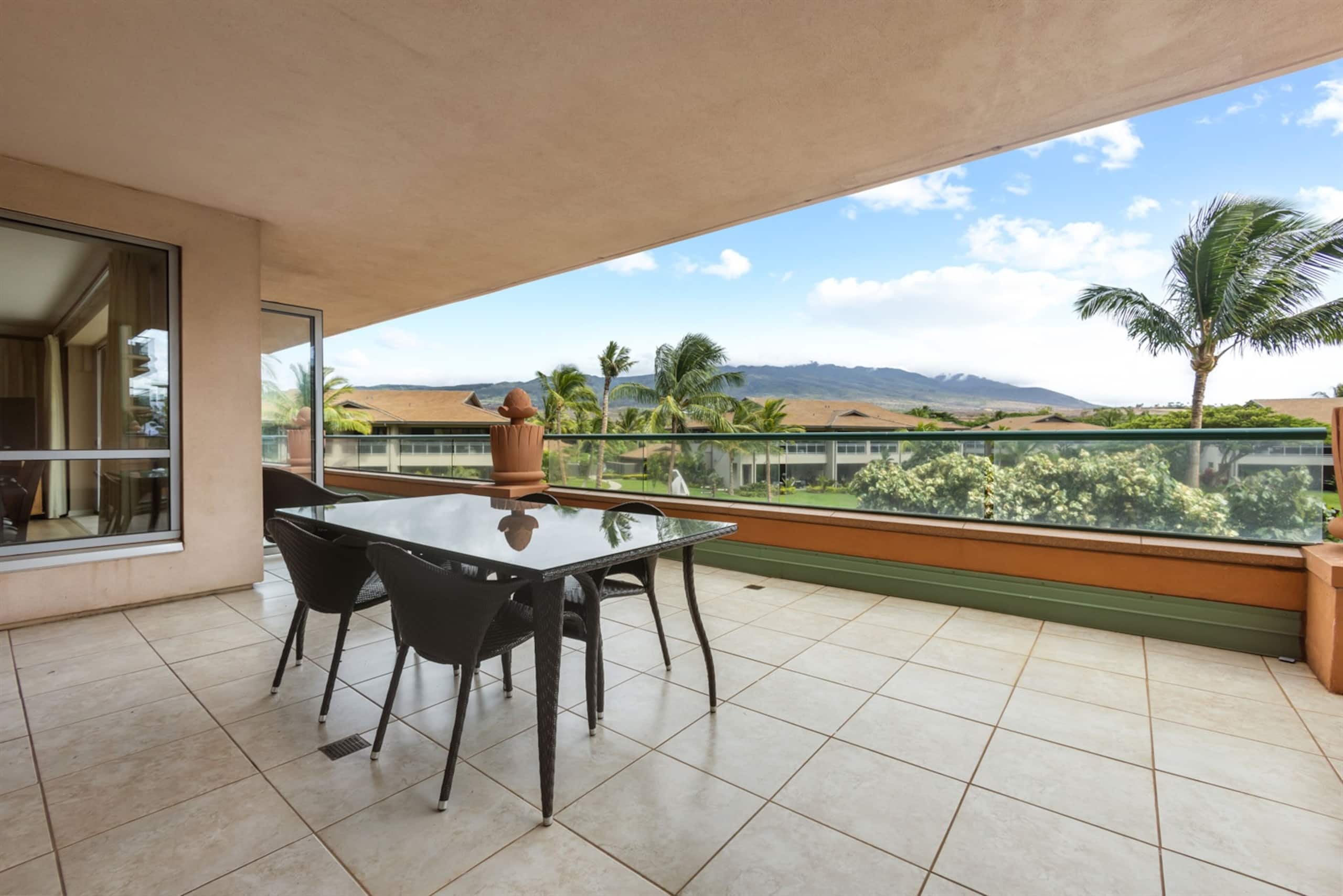 Condo in Lahaina · ★4.95 · 2 bedrooms · 3 beds · 2 baths - Image 26