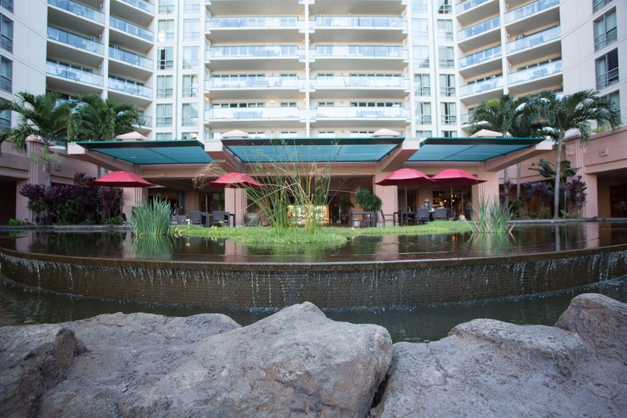 Condo in Lahaina · ★4.95 · 2 bedrooms · 3 beds · 2 baths - Image 68