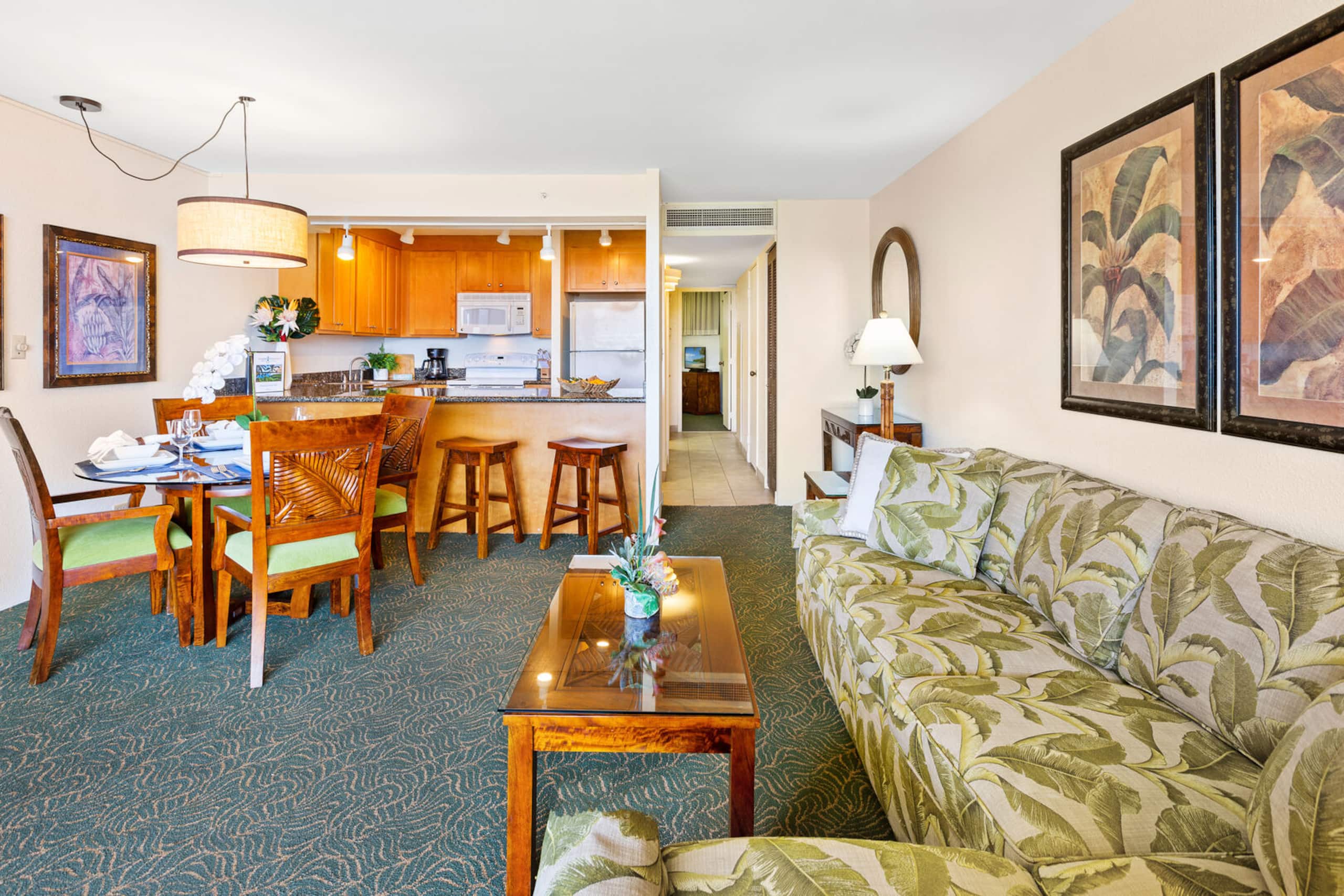 Condo in Lahaina · ★4.65 · 1 bedroom · 2 beds · 1 bath - Image 7