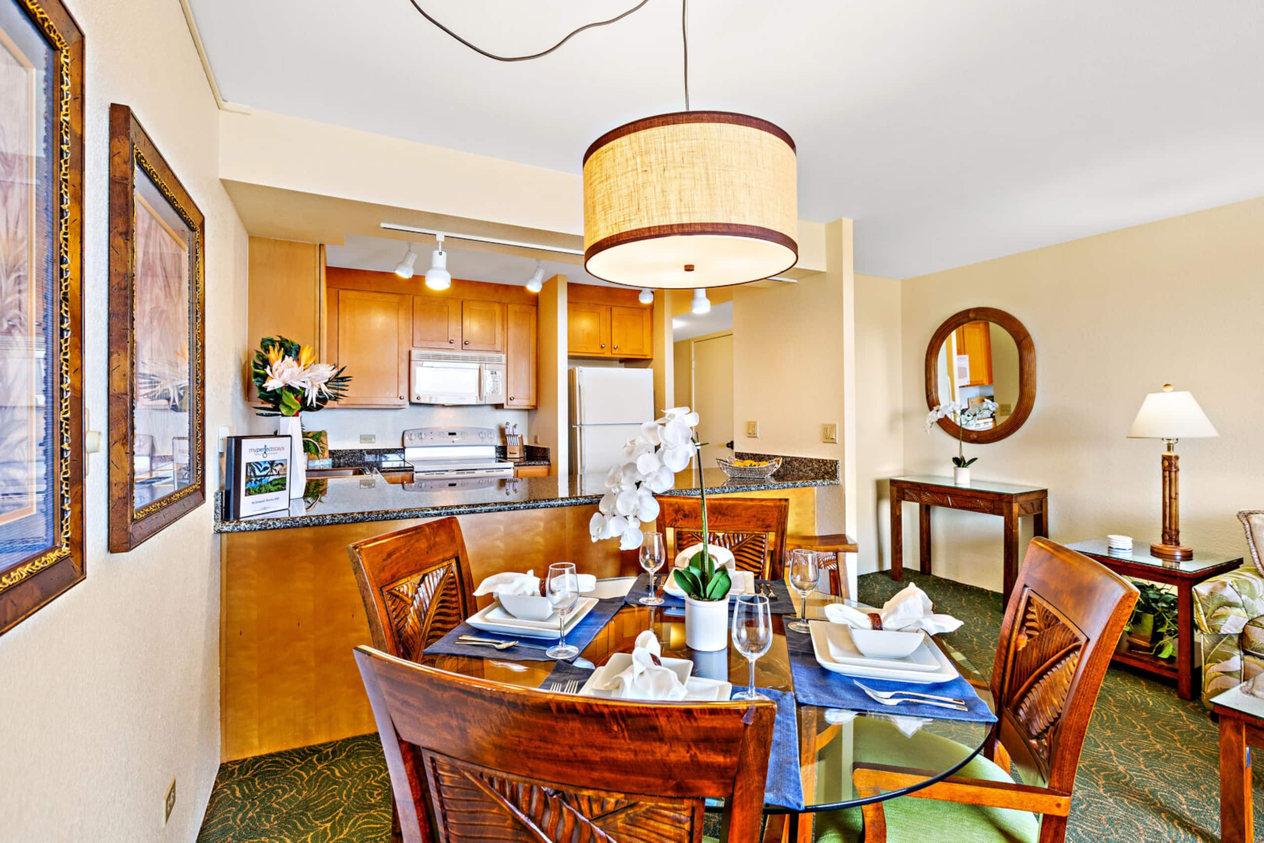 Condo in Lahaina · ★4.65 · 1 bedroom · 2 beds · 1 bath - Image 11