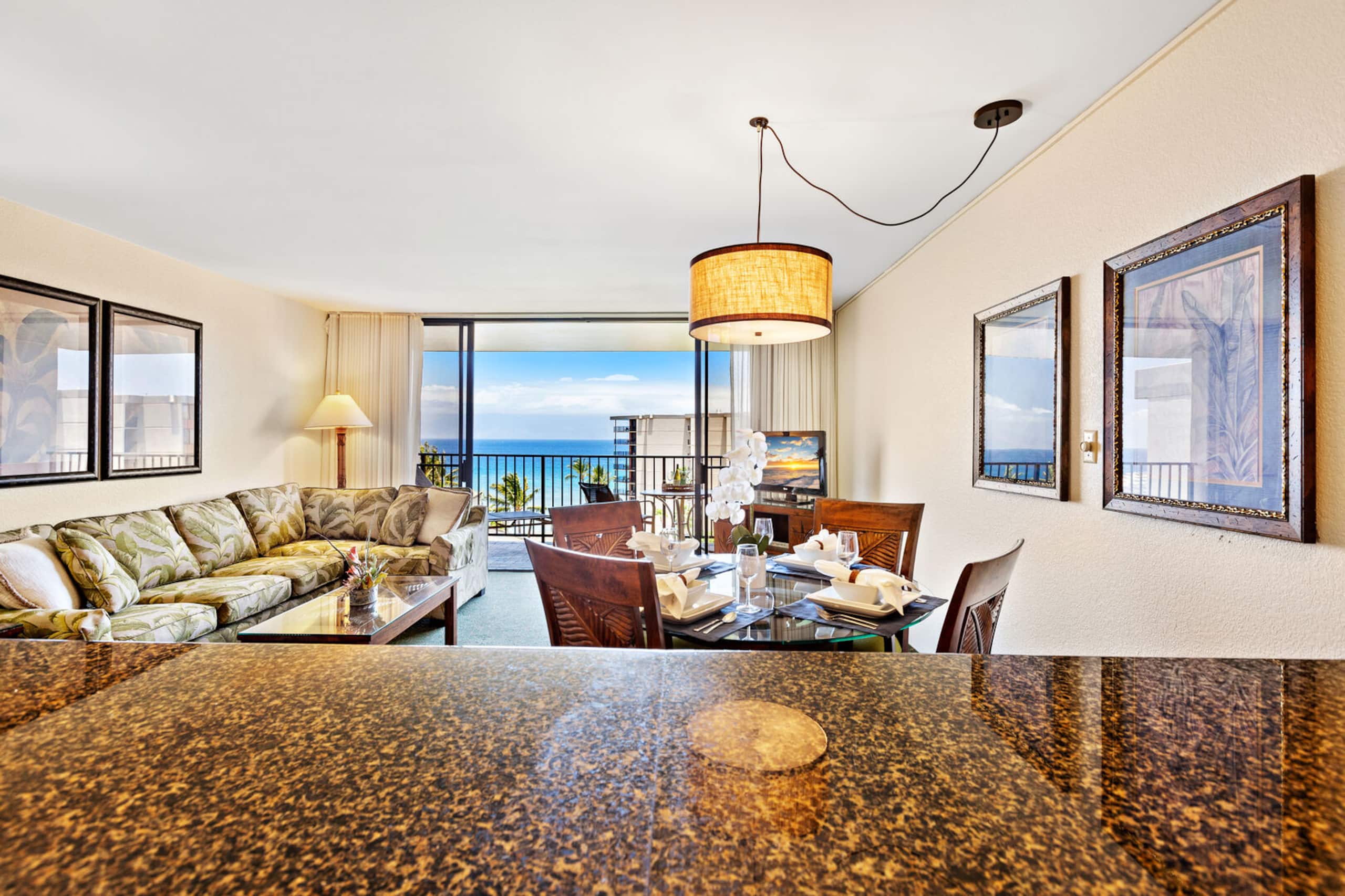 Condo in Lahaina · ★4.65 · 1 bedroom · 2 beds · 1 bath - Image 17