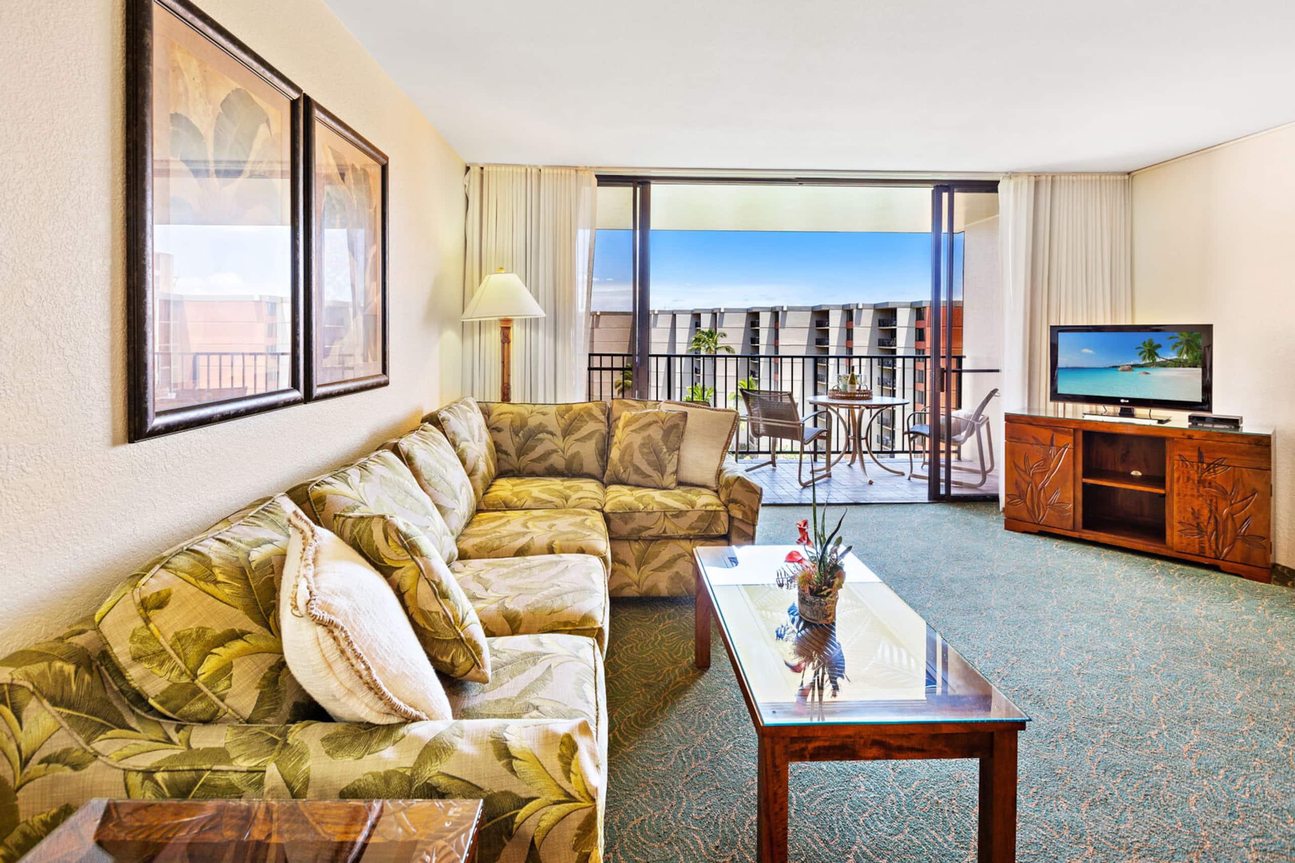 Condo in Lahaina · ★4.65 · 1 bedroom · 2 beds · 1 bath - Image 9
