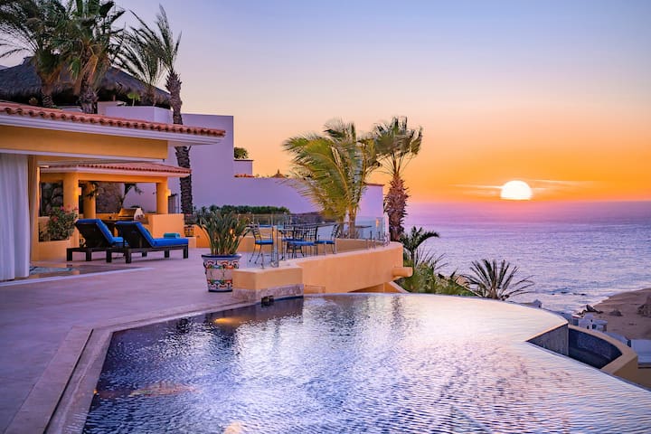 Ocean View Luxury: Villa Dos Vistas by Cabo Villas