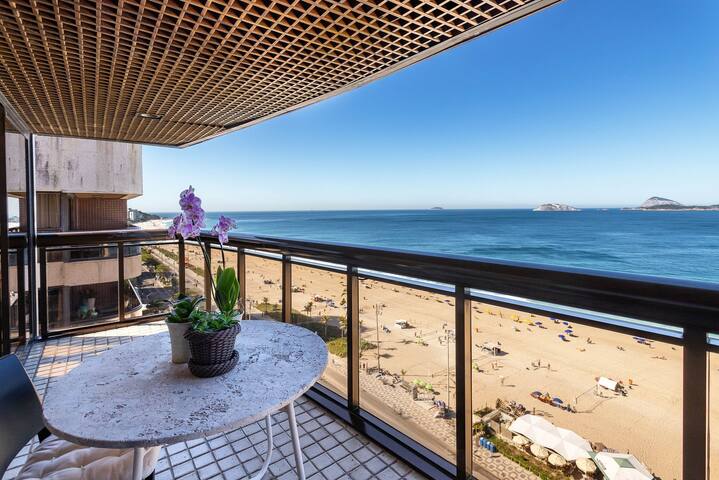 (801) 2 Suites, Panoramic Ipanema Beach View gallery image 2