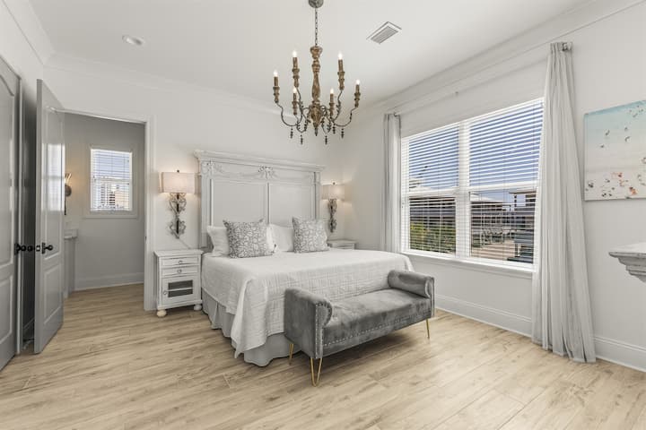 Master King Suite