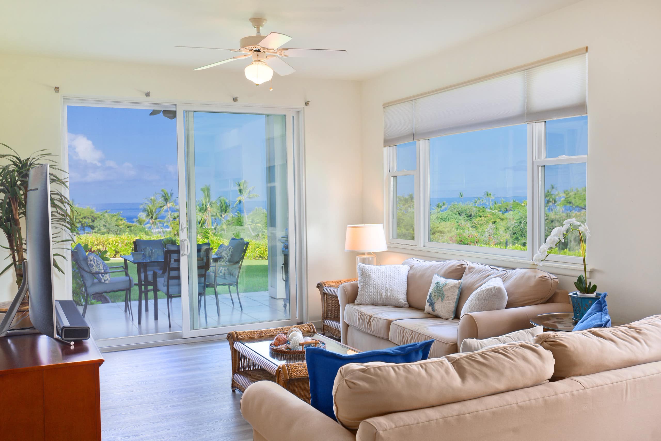Condo in Kailua-Kona · ★4.89 · 2 bedrooms · 6 beds · 2.5 private baths - Image 8