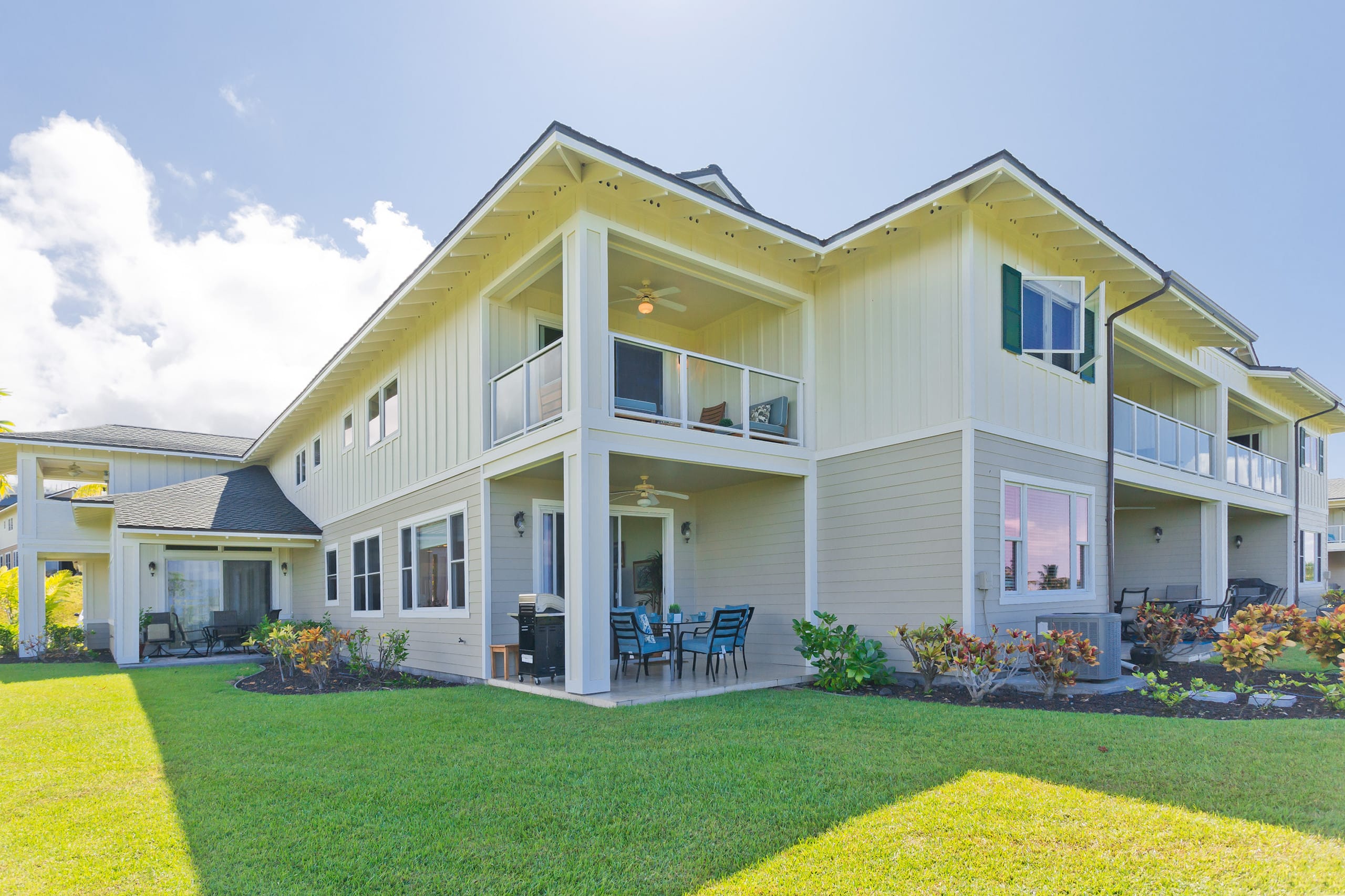 Condo in Kailua-Kona · ★4.89 · 2 bedrooms · 6 beds · 2.5 private baths - Image 3