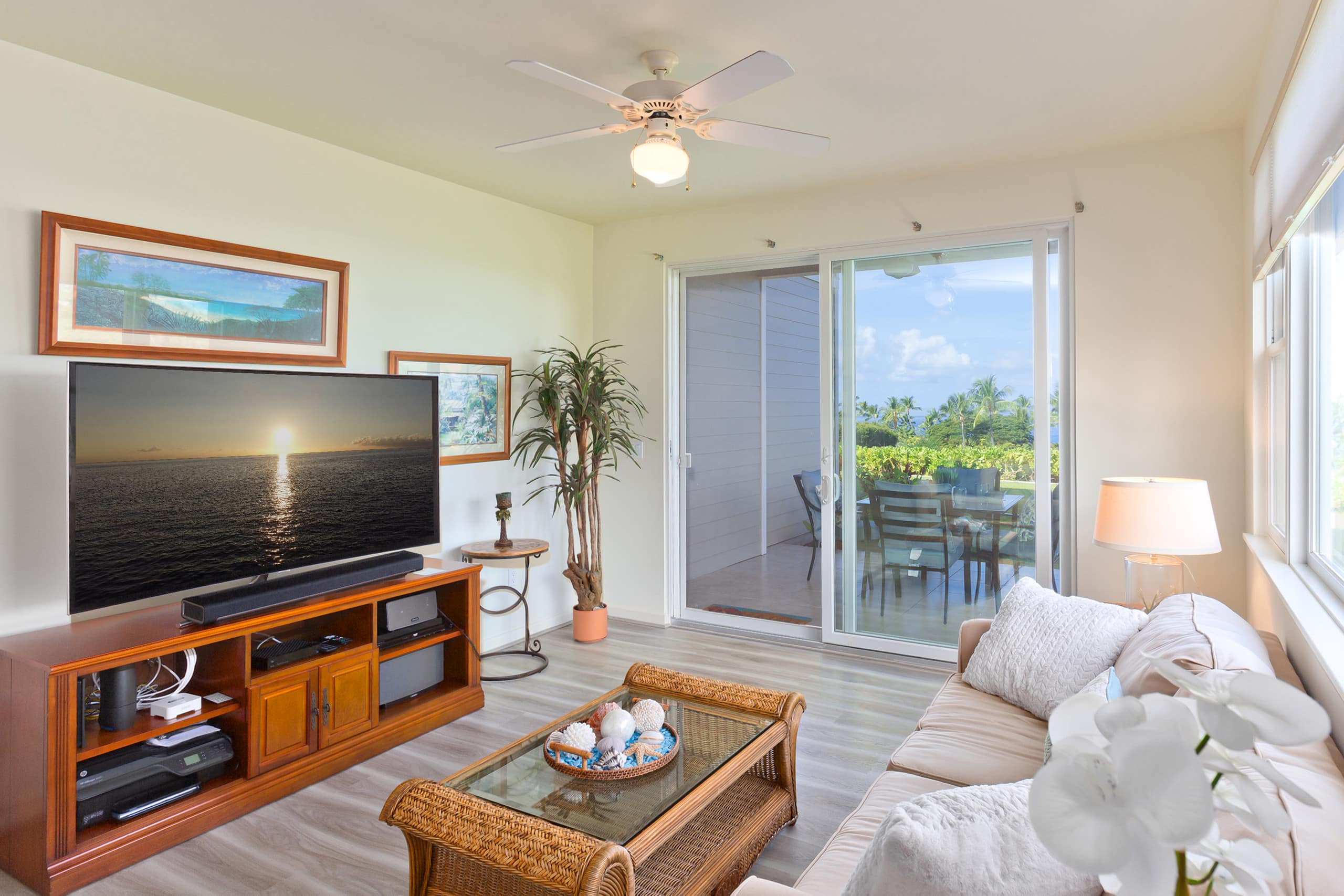 Condo in Kailua-Kona · ★4.89 · 2 bedrooms · 6 beds · 2.5 private baths - Image 11