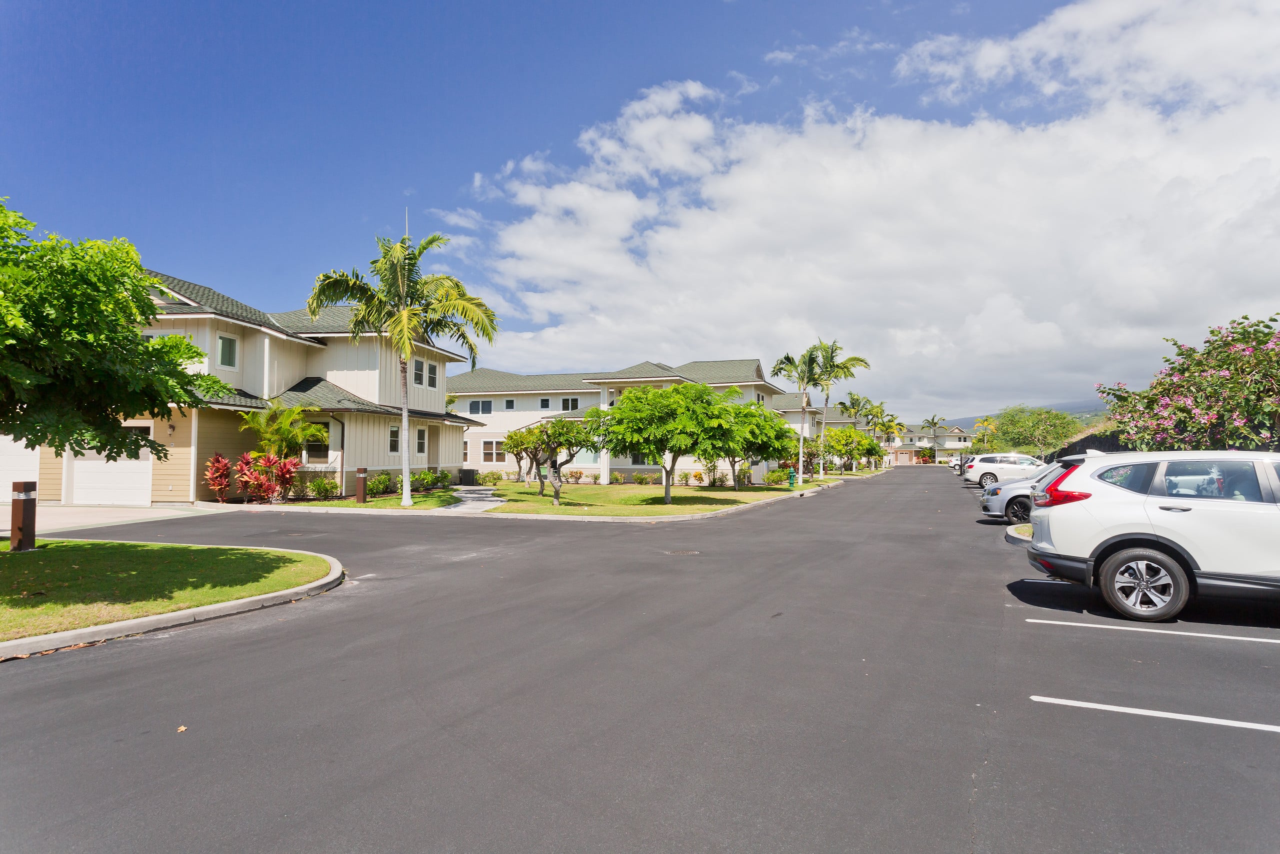 Condo in Kailua-Kona · ★4.89 · 2 bedrooms · 6 beds · 2.5 private baths - Image 40