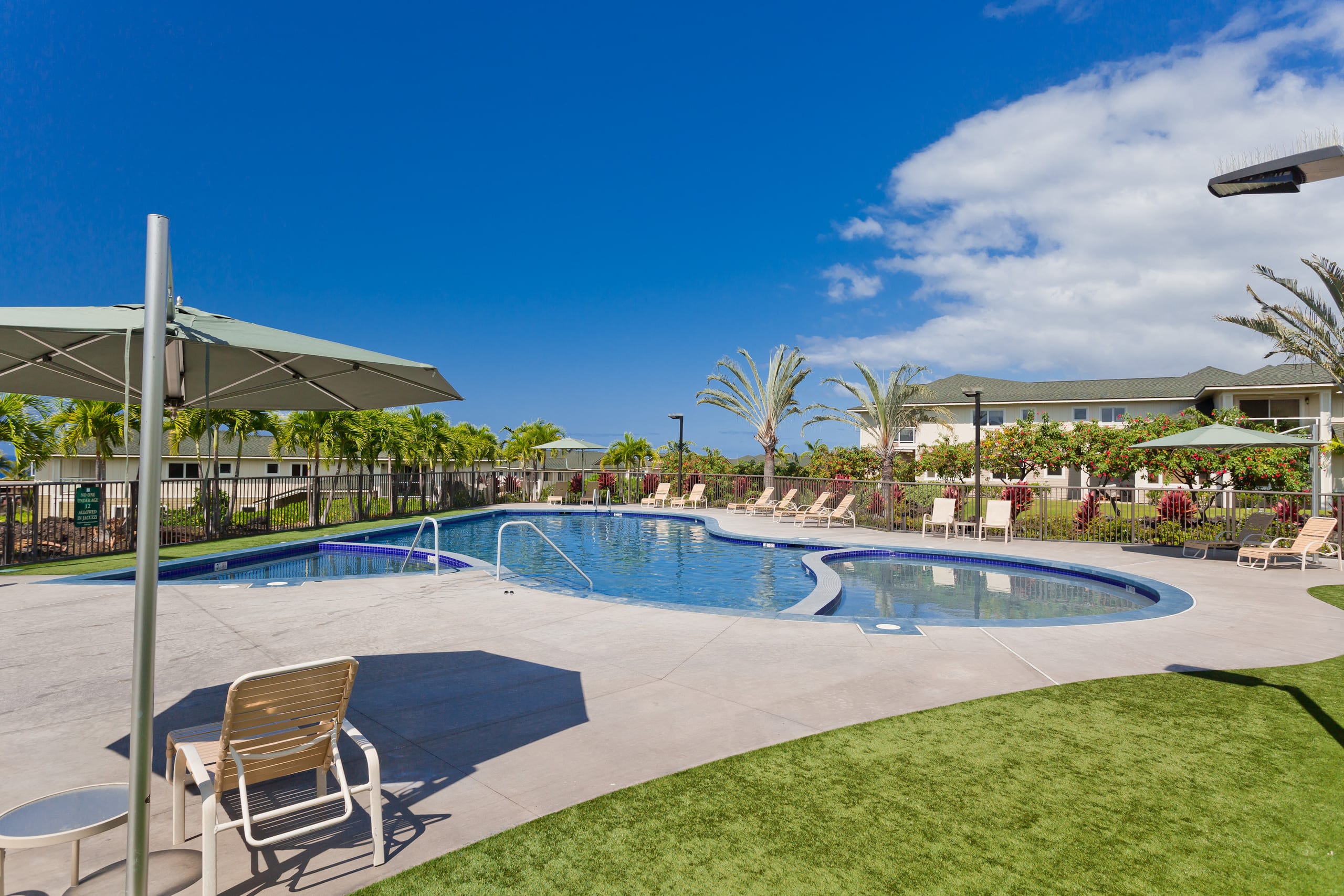 Condo in Kailua-Kona · ★4.89 · 2 bedrooms · 6 beds · 2.5 private baths - Image 34