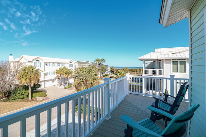 Angler's Retreat W/ Ocean Views + Private Hot Tub - 타이비 아일랜드