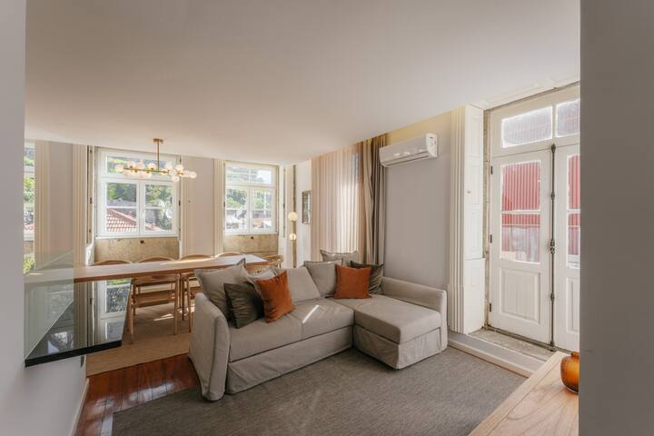 Feel Porto Ribeira Vintage Duplex gallery image 3