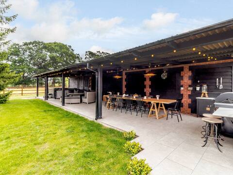 Walnut Tree Barn