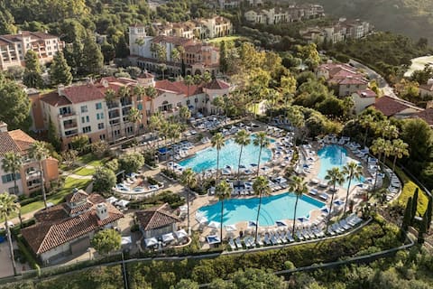 Top Airbnb: Marriott's Newport Coast Villas in Orange County