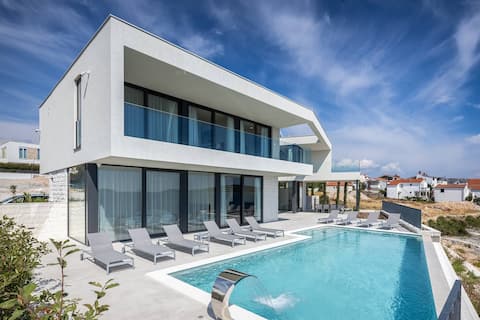 Villa Supreme Rogoznica 3