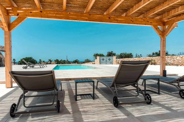 Villa Caleddha By Vivimy gallery image 3