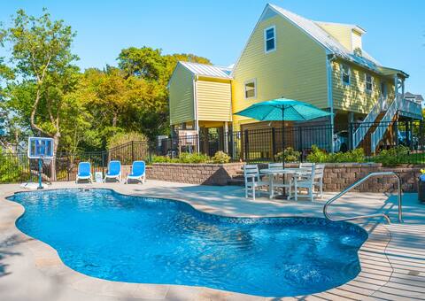 Luxury Beach Retreat | Heated Pool | Walk to Beach