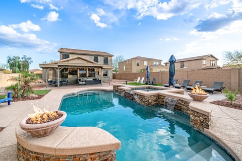 Pool & Patio: Family-Friendly Goodyear Home!