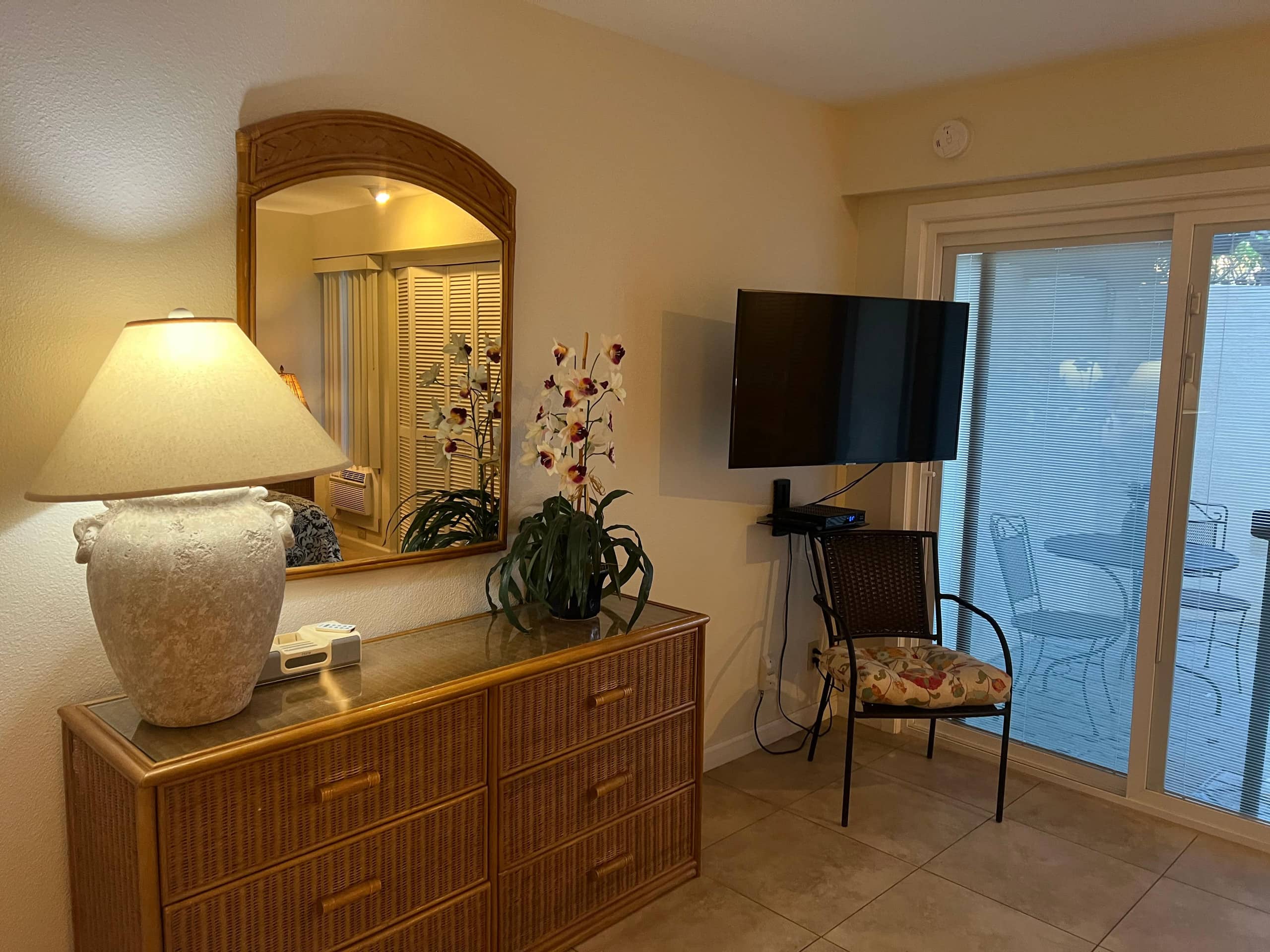Beautiful 1 Bed 2 Bath Condo at Maui Kamaole - Image 14
