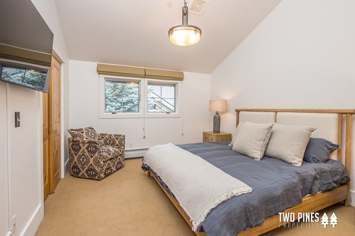 Kitanda aina ya wageni