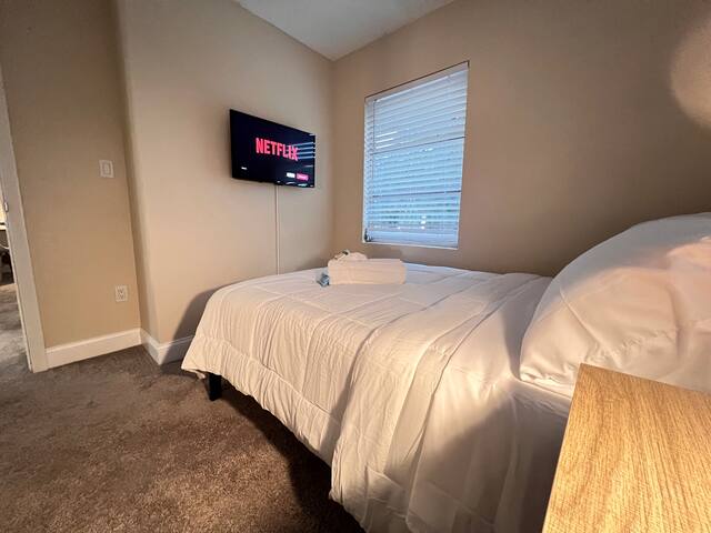 Pedro & Nathaly managed Airbnb listing 3