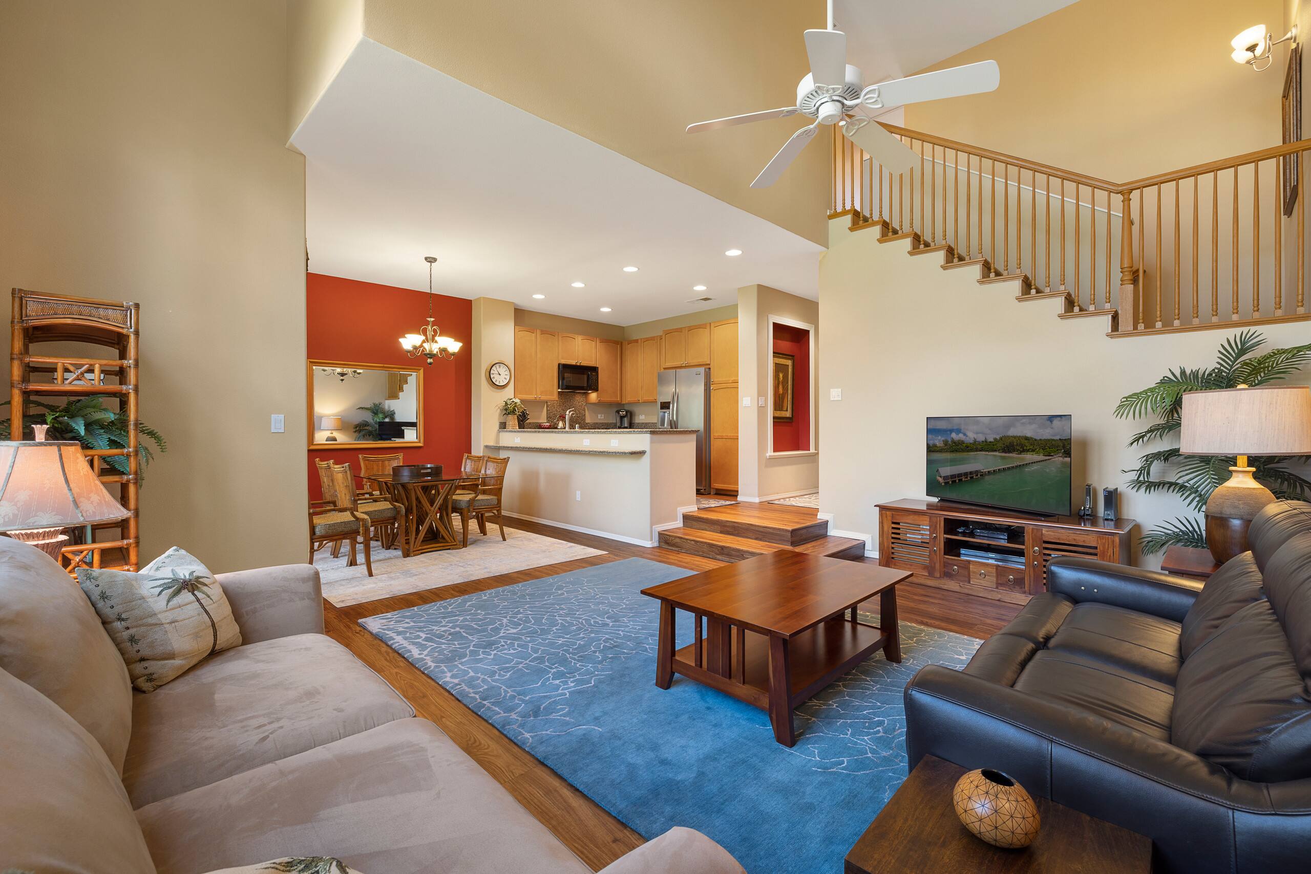 Beautiful 2 bdrm townhome at Colony Villas - Main photo