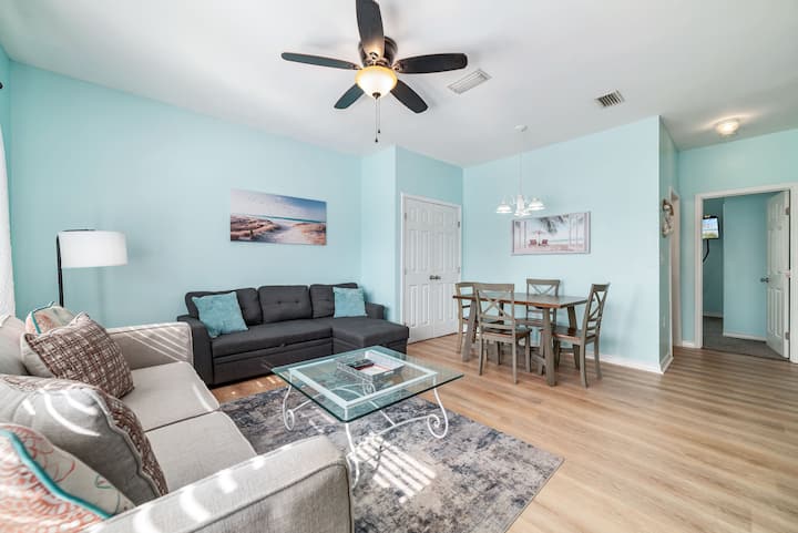 Charming Condo Steps From The Beach & Lagoon! - Alabama Gulf Coast Zoo, Gulf Shores