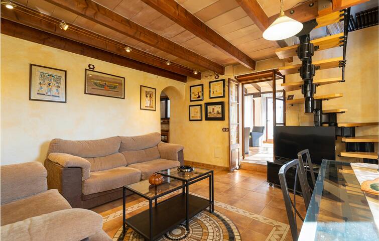 Amazing home in Sineu gallery image 3