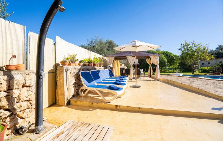 Amazing home in Sineu gallery image 2