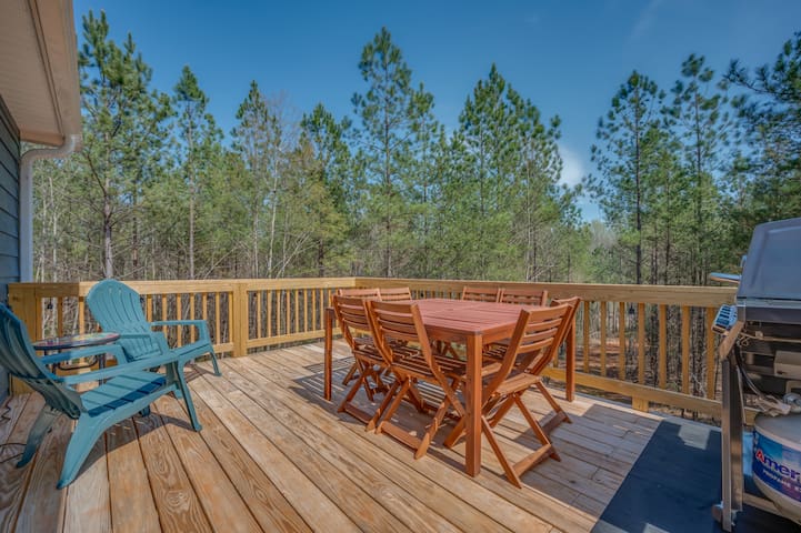 Guest favorite listing in Forest City