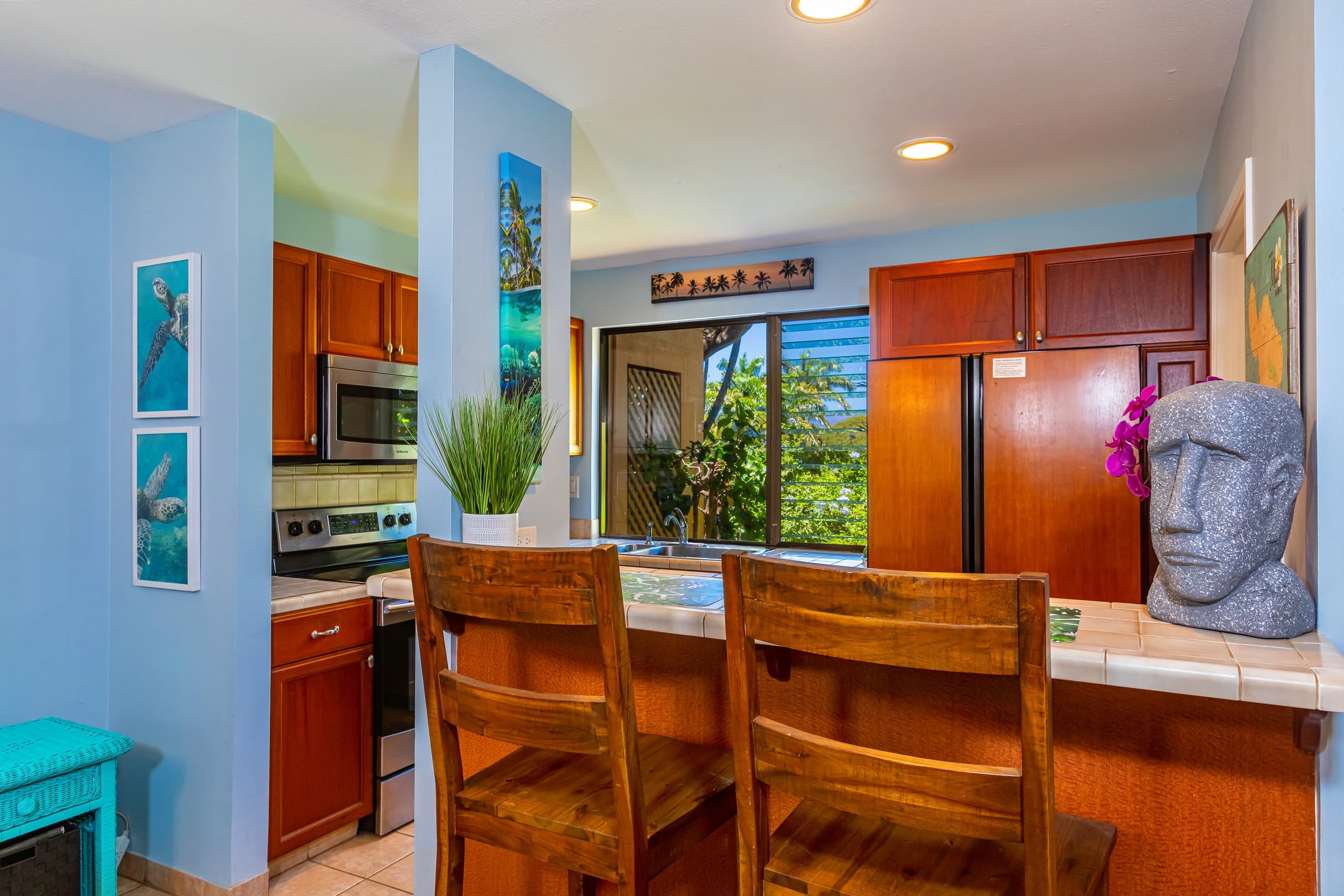 Condo in Kihei · ★4.8 · 1 bedroom · 2 beds · 1 bath - Image 11