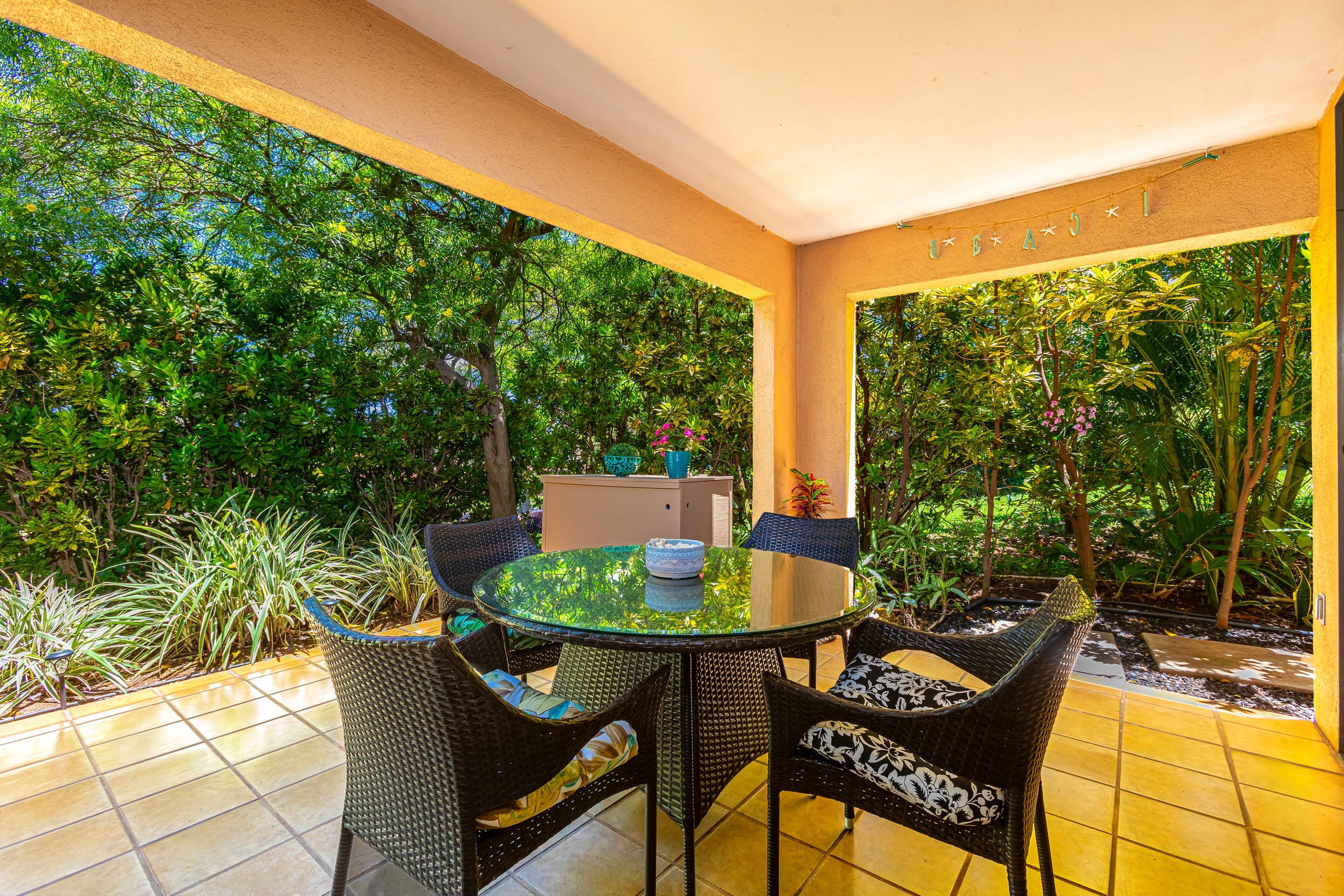Condo in Kihei · ★4.8 · 1 bedroom · 2 beds · 1 bath - Image 27