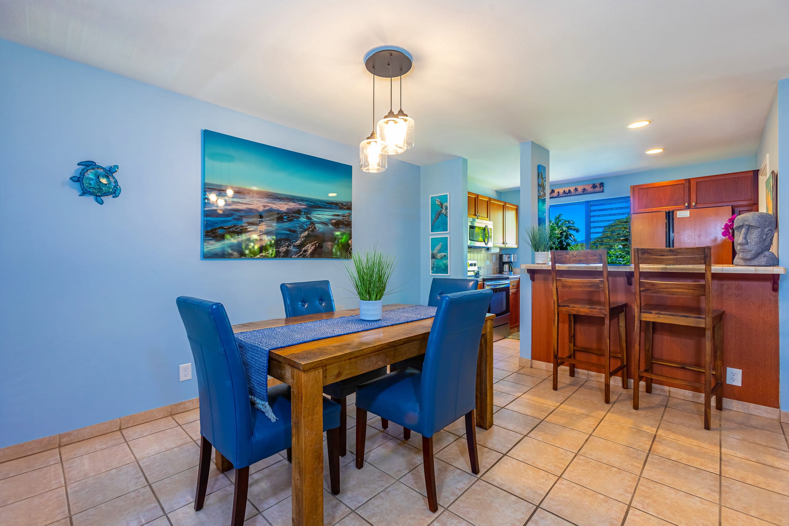 Condo in Kihei · ★4.8 · 1 bedroom · 2 beds · 1 bath - Image 10