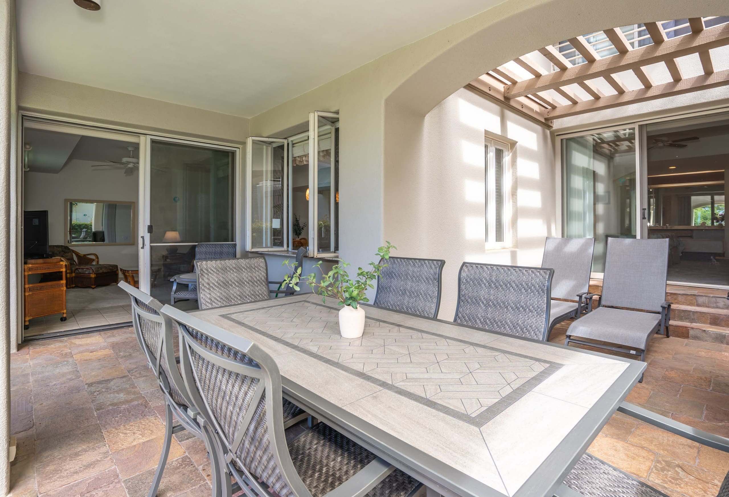 Condo in Wailea · ★4.6 · 2 bedrooms · 3 beds · 2 private baths - Image 32