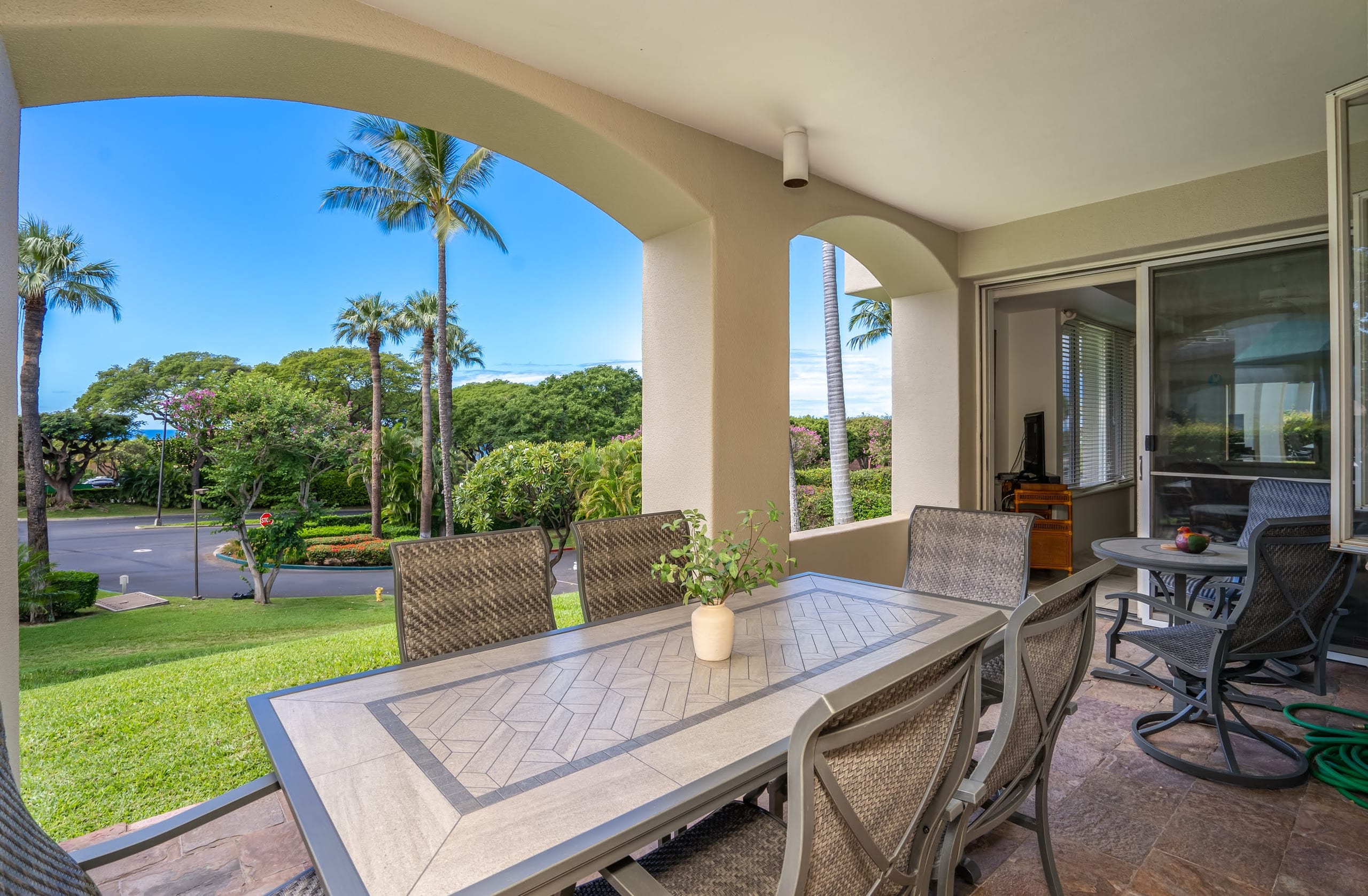 Condo in Wailea · ★4.6 · 2 bedrooms · 3 beds · 2 private baths - Image 31
