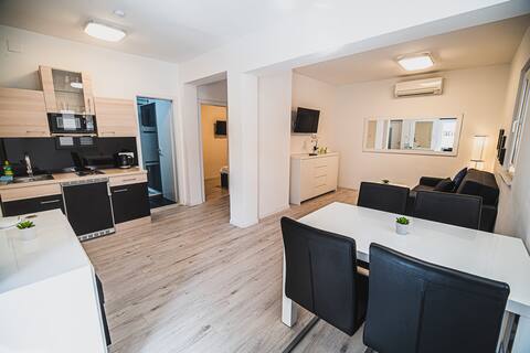 Modern apartment with balcony and Downtown view in Vodice